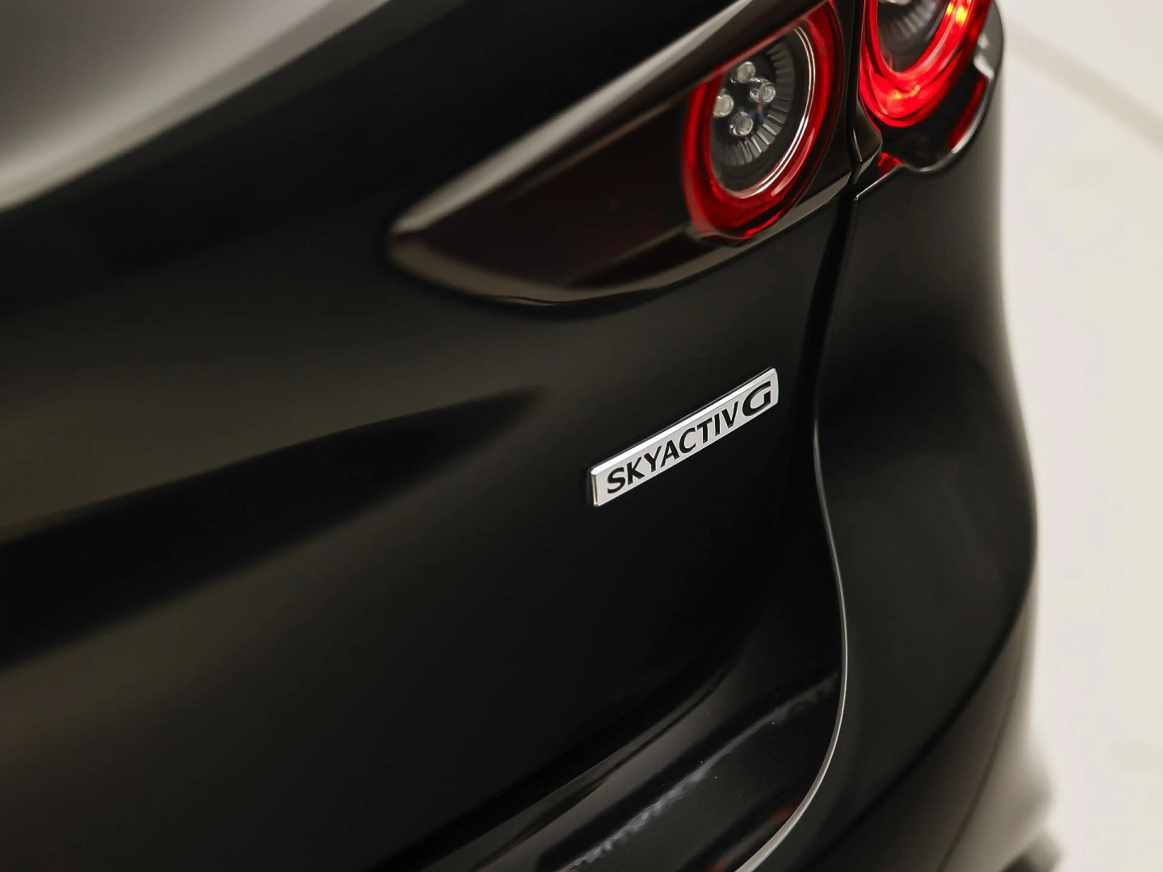 Mazda 3 2.0 e-SkyActiv-G M Sport (NAVIGATIE, ADAPTIVE CRUI — photo 26
