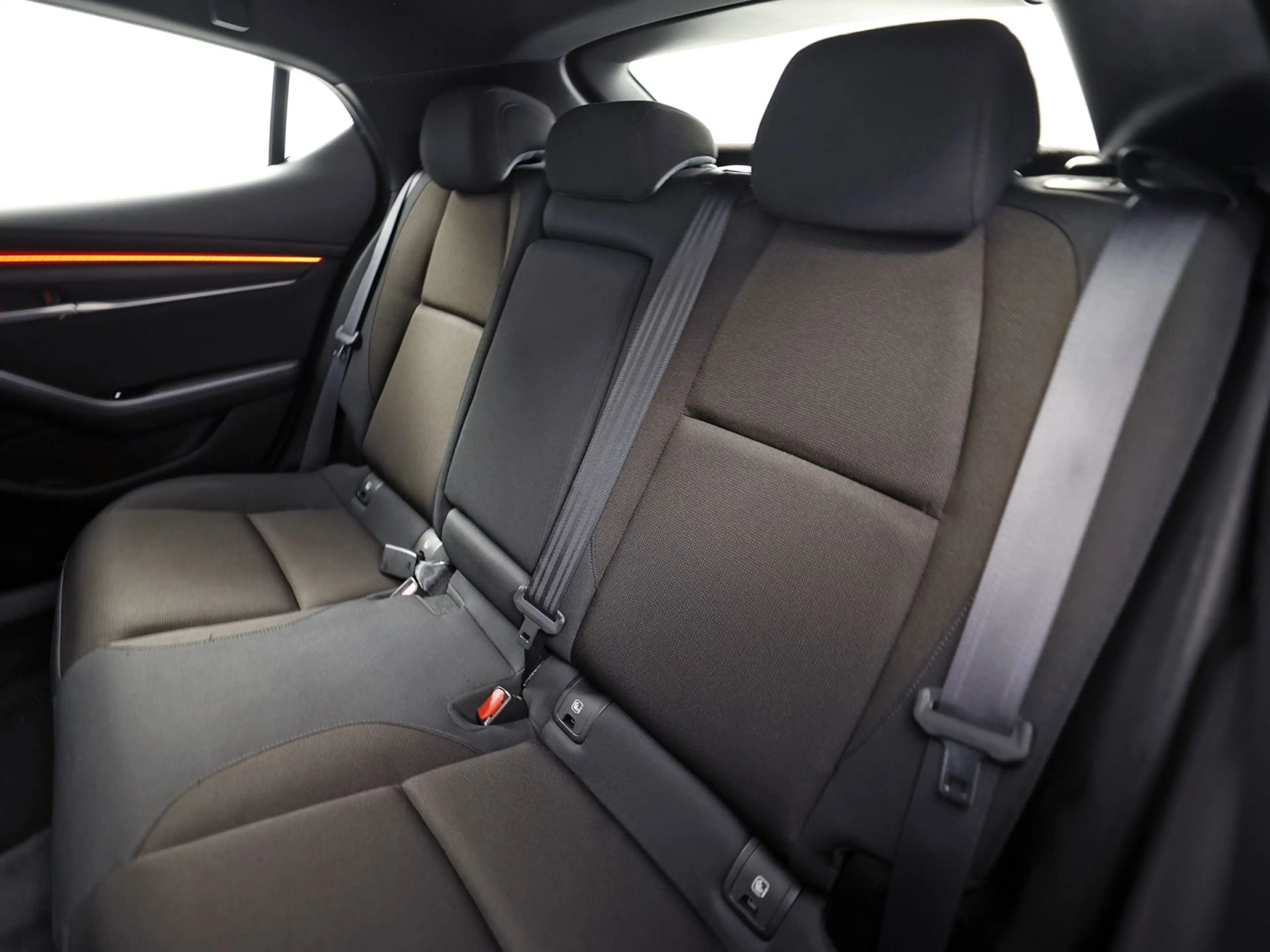 Mazda 3 2.0 e-SkyActiv-G M Sport (NAVIGATIE, ADAPTIVE CRUI — photo 15