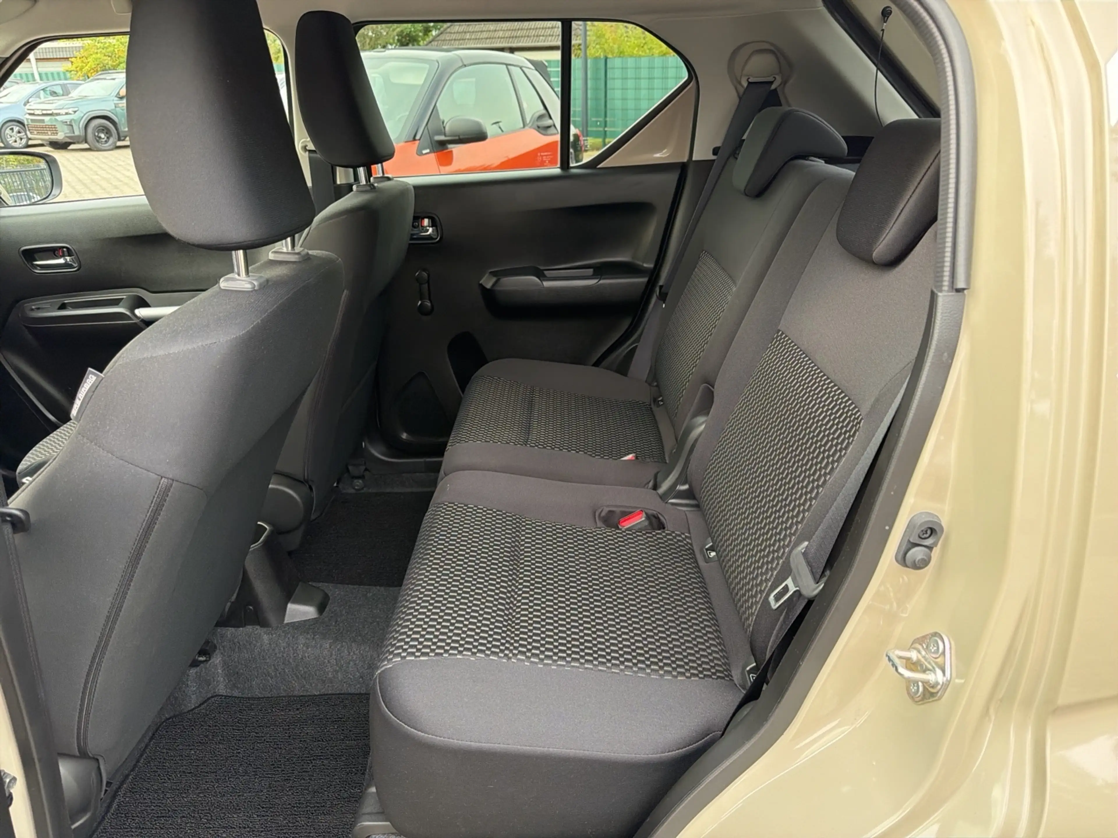 Suzuki Ignis 1.2 DUALJET Comfort — photo 6