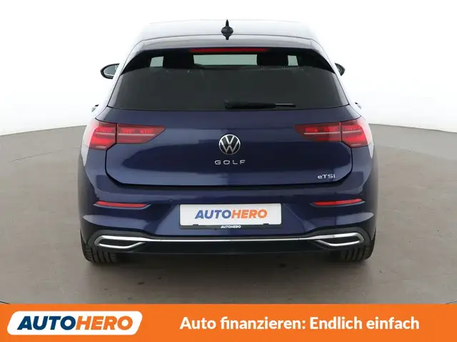 Volkswagen Golf view 5