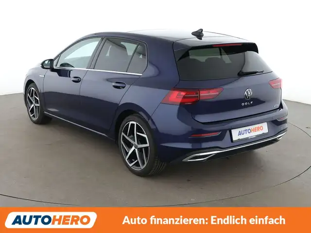 Volkswagen Golf view 4