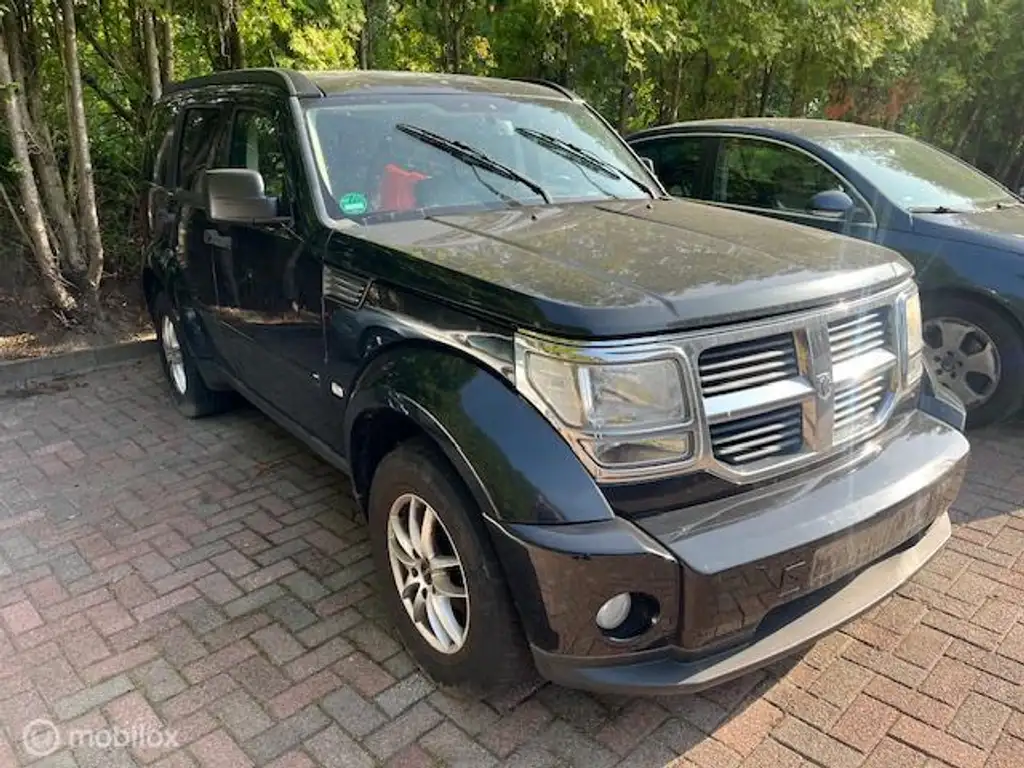 Dodge Nitro 2008 из Европы — купить под ключ