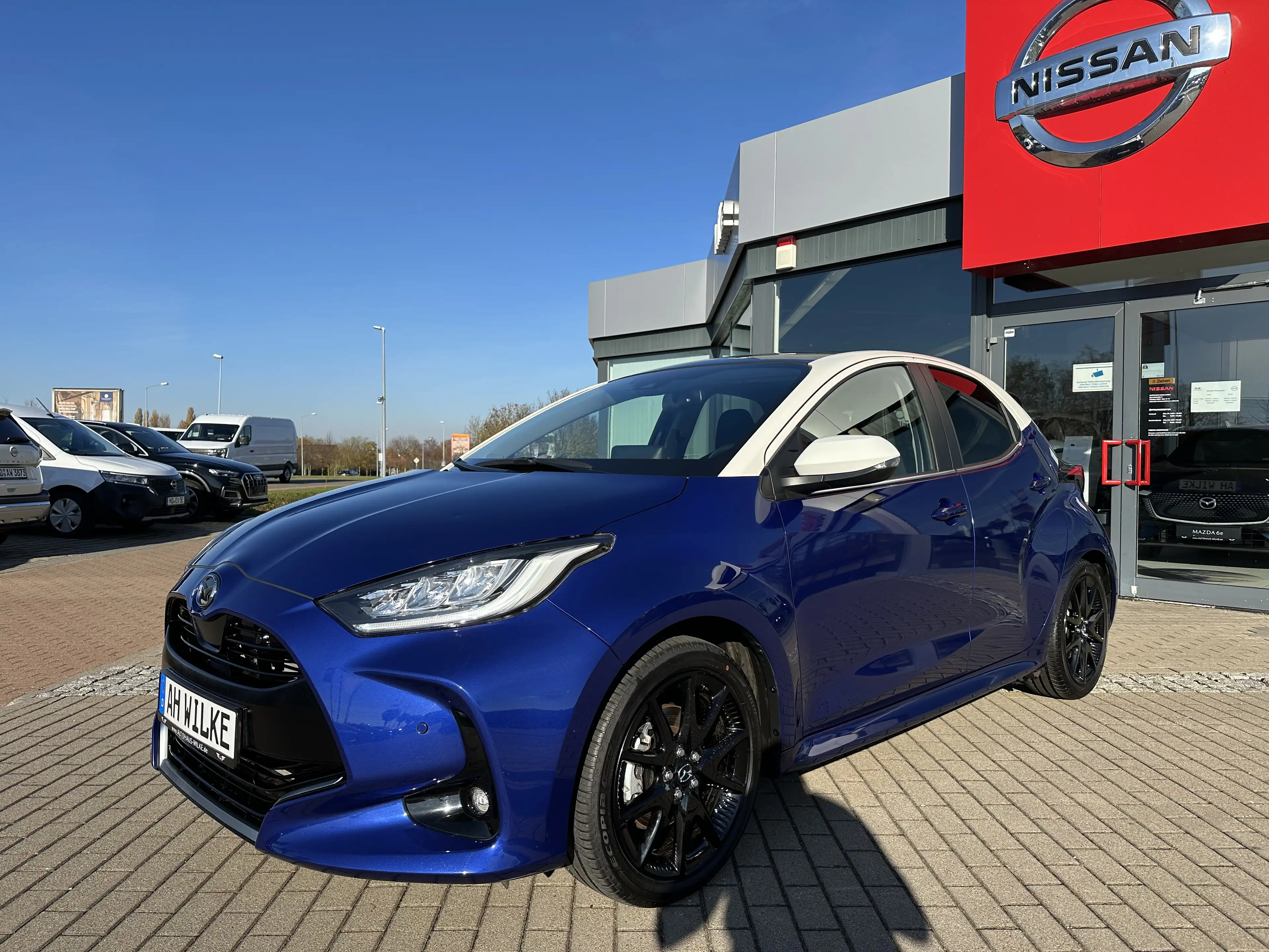 Mazda 2 Hybrid 1,5 CVT AL SELECT/PANO/2 FARBIG — photo 3