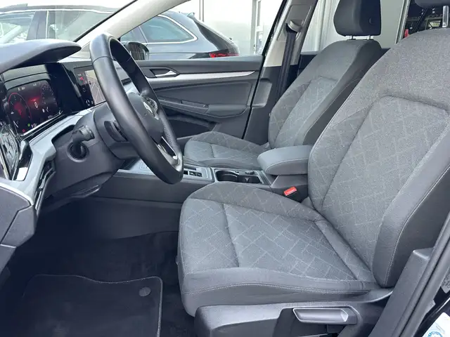 Volkswagen Golf view 10