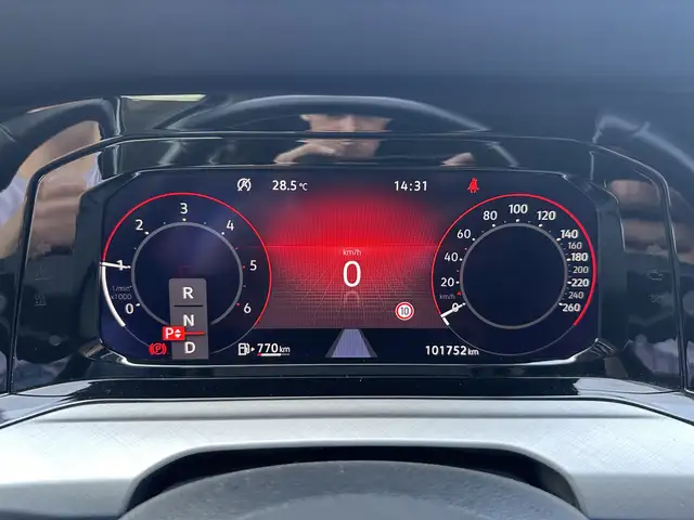Volkswagen Golf view 16