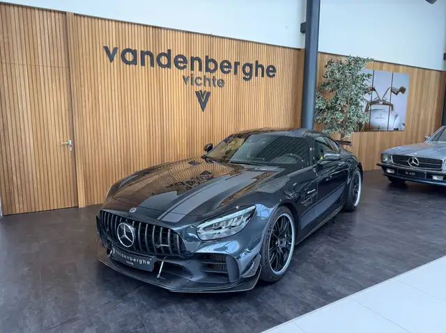 Mercedes-Benz AMG GT 4.0 V8 BiTurbo R PRO