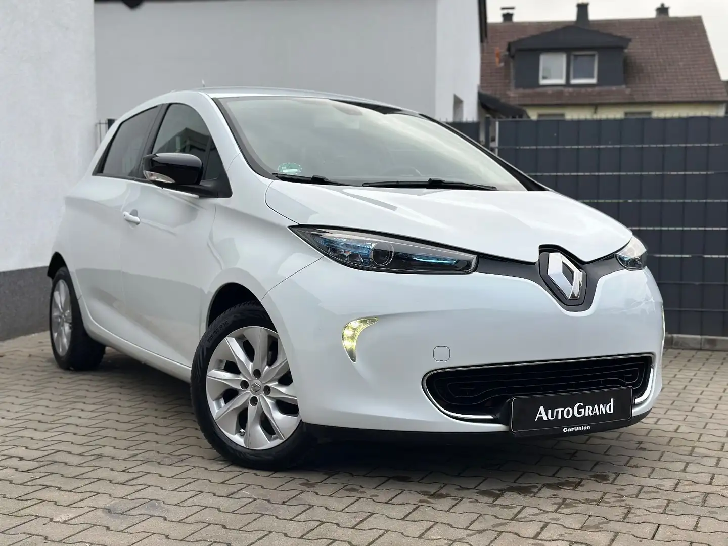 Renault ZOE Zoe Intens*incl. Batterie*Klima*NAVI*Keyless Weiß - 1