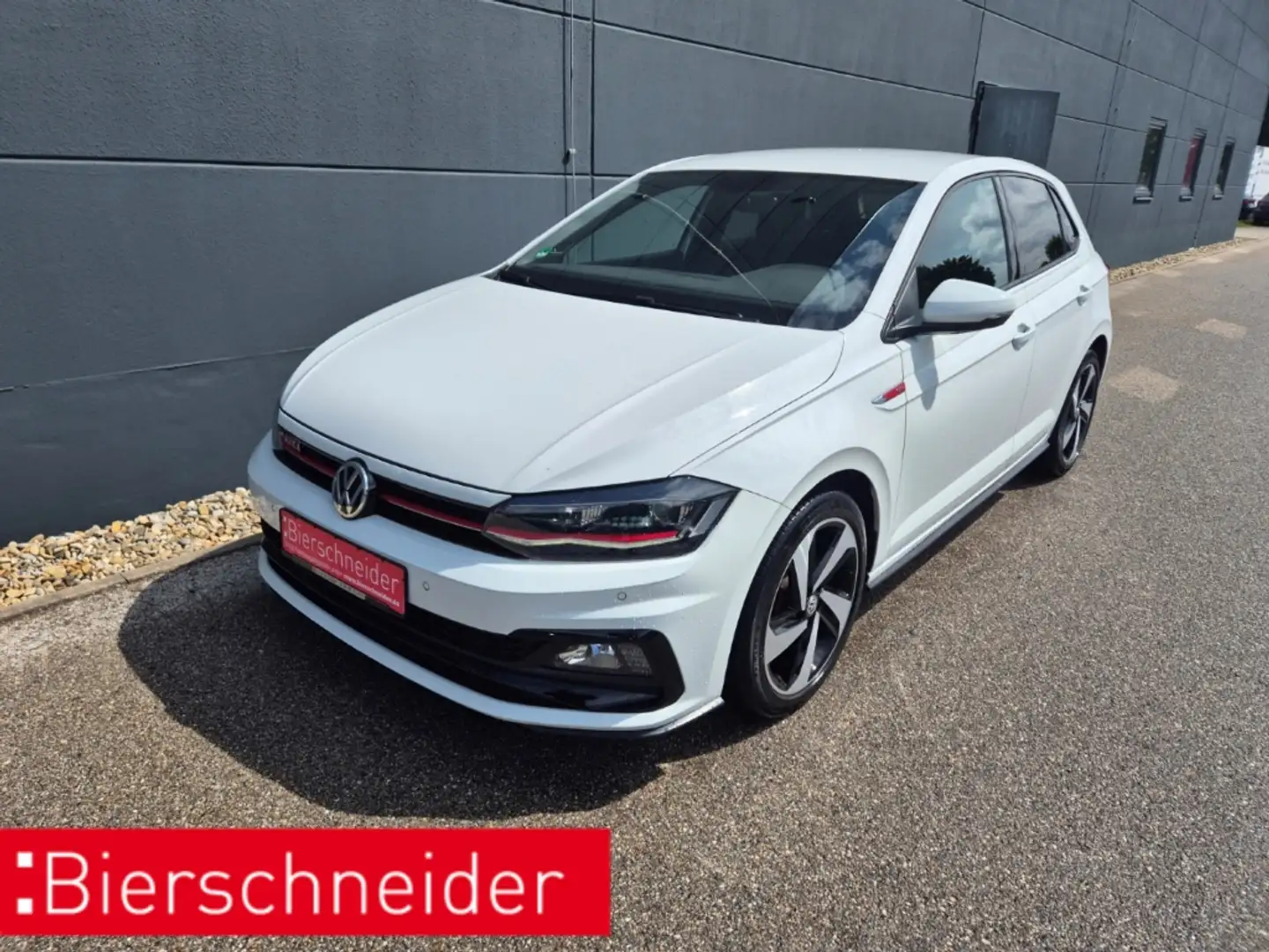 Volkswagen Polo GTI 2.0 TSI DSG KAMERA NAVI BEATS ACC VC Wit - 1