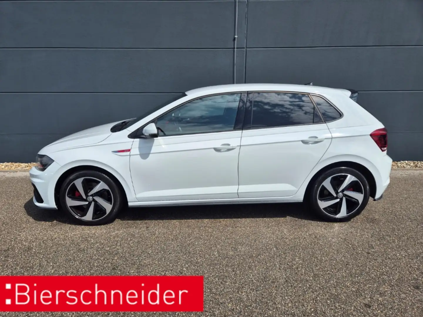 Volkswagen Polo GTI 2.0 TSI DSG KAMERA NAVI BEATS ACC VC Wit - 2