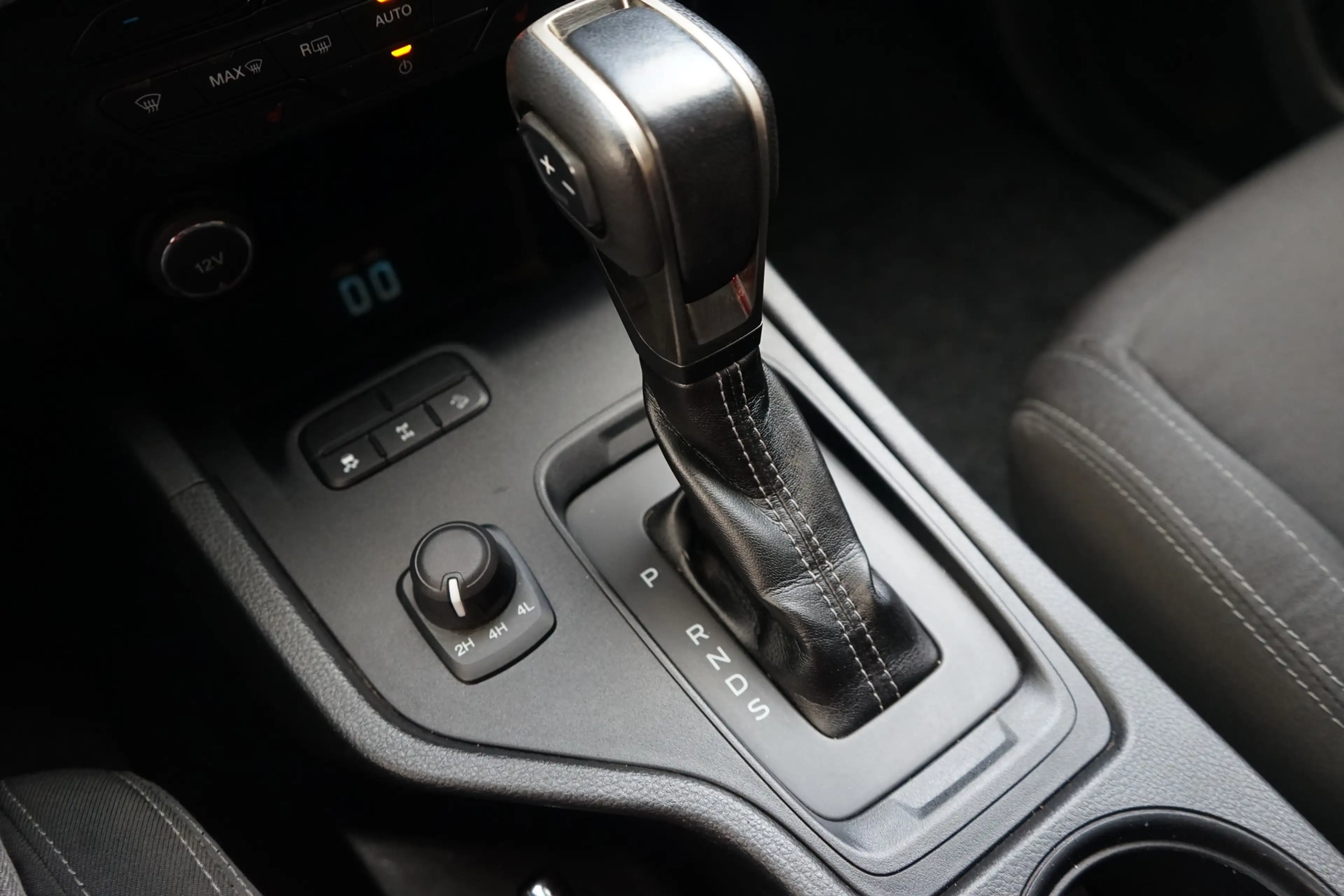 Ford Ranger 2.0 EcoBlue 4WD Aut. Limited AHK Navi — photo 15