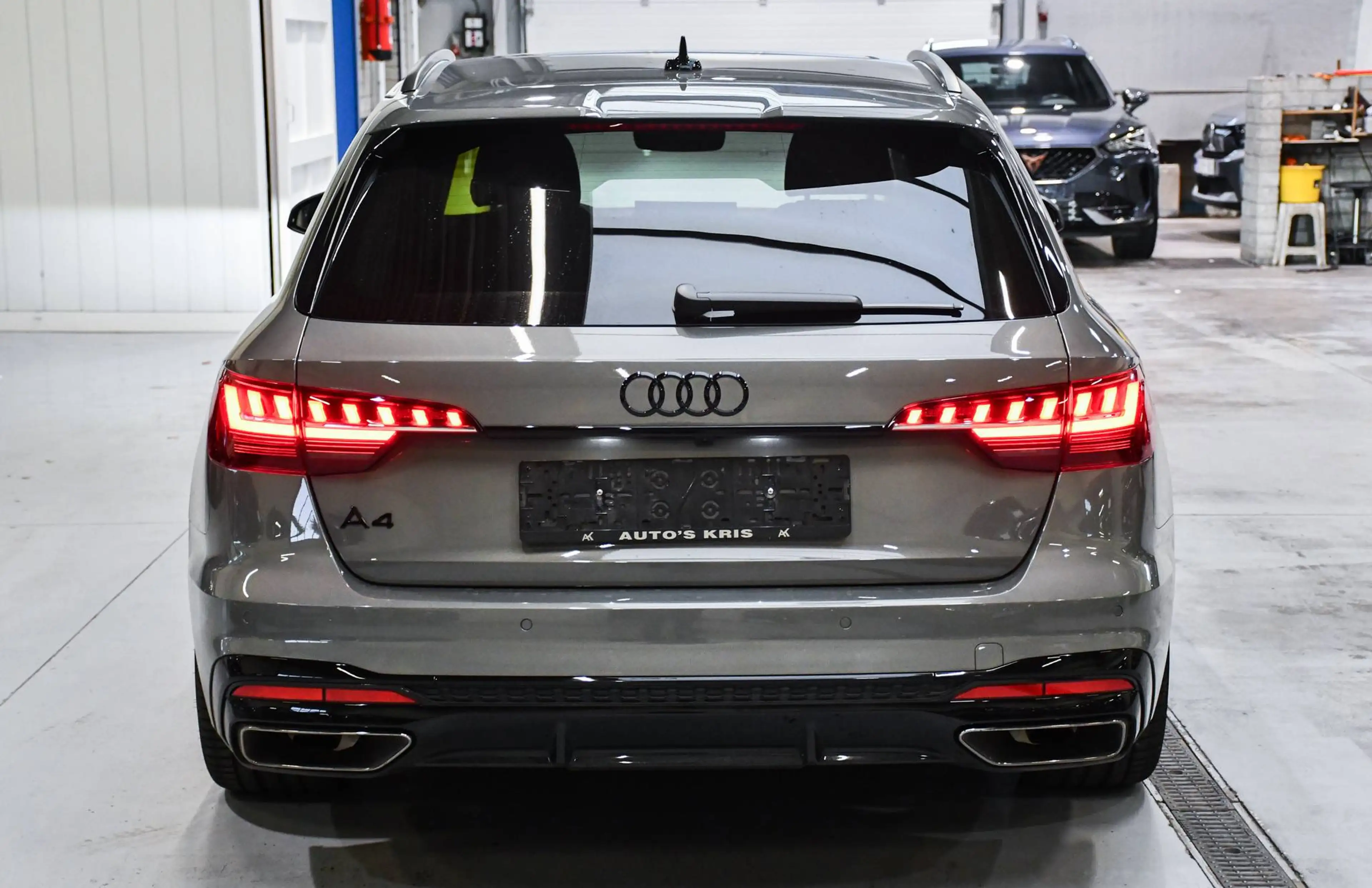 Audi A4 A4 Avant 35 TFSI S-Line S tronic - NAVIGATIE / OPEN PANO-DAK / CAMERA / SMARTLINK / CC / BLIS / PDC — photo 5