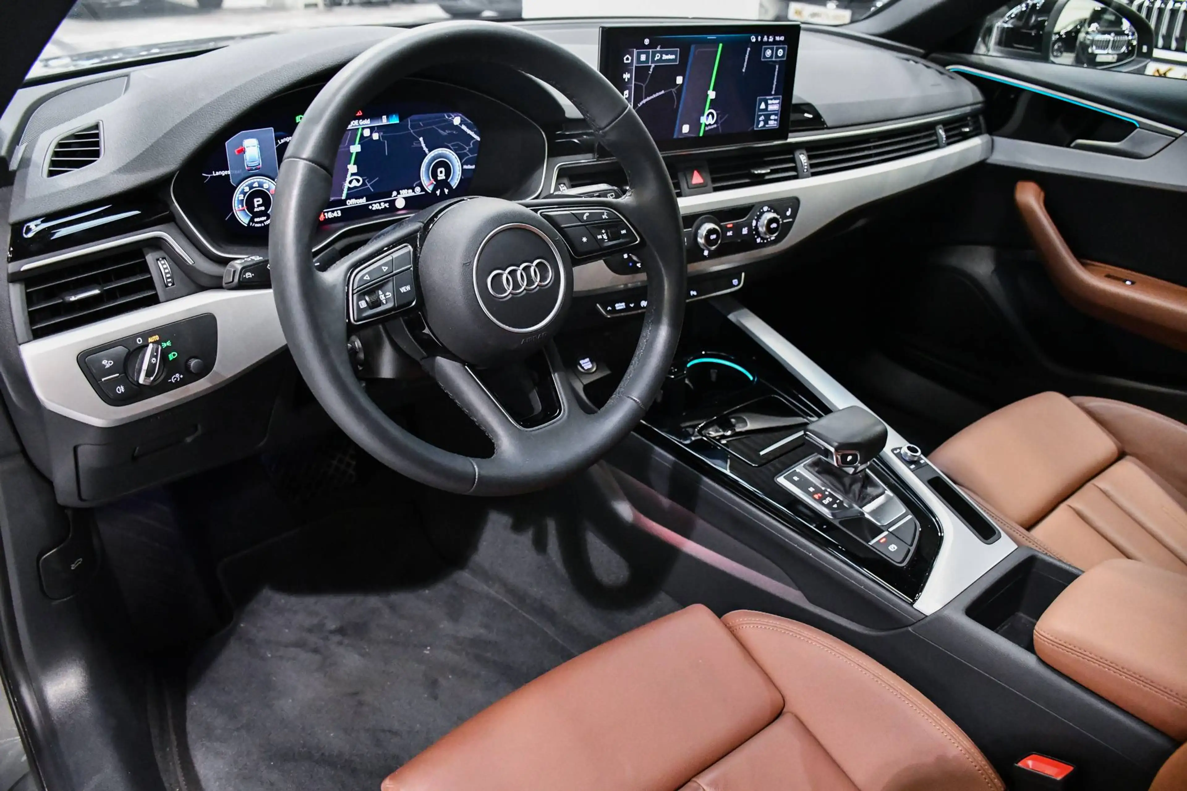 Audi A4 A4 Avant 35 TFSI S-Line S tronic - NAVIGATIE / OPEN PANO-DAK / CAMERA / SMARTLINK / CC / BLIS / PDC — photo 8
