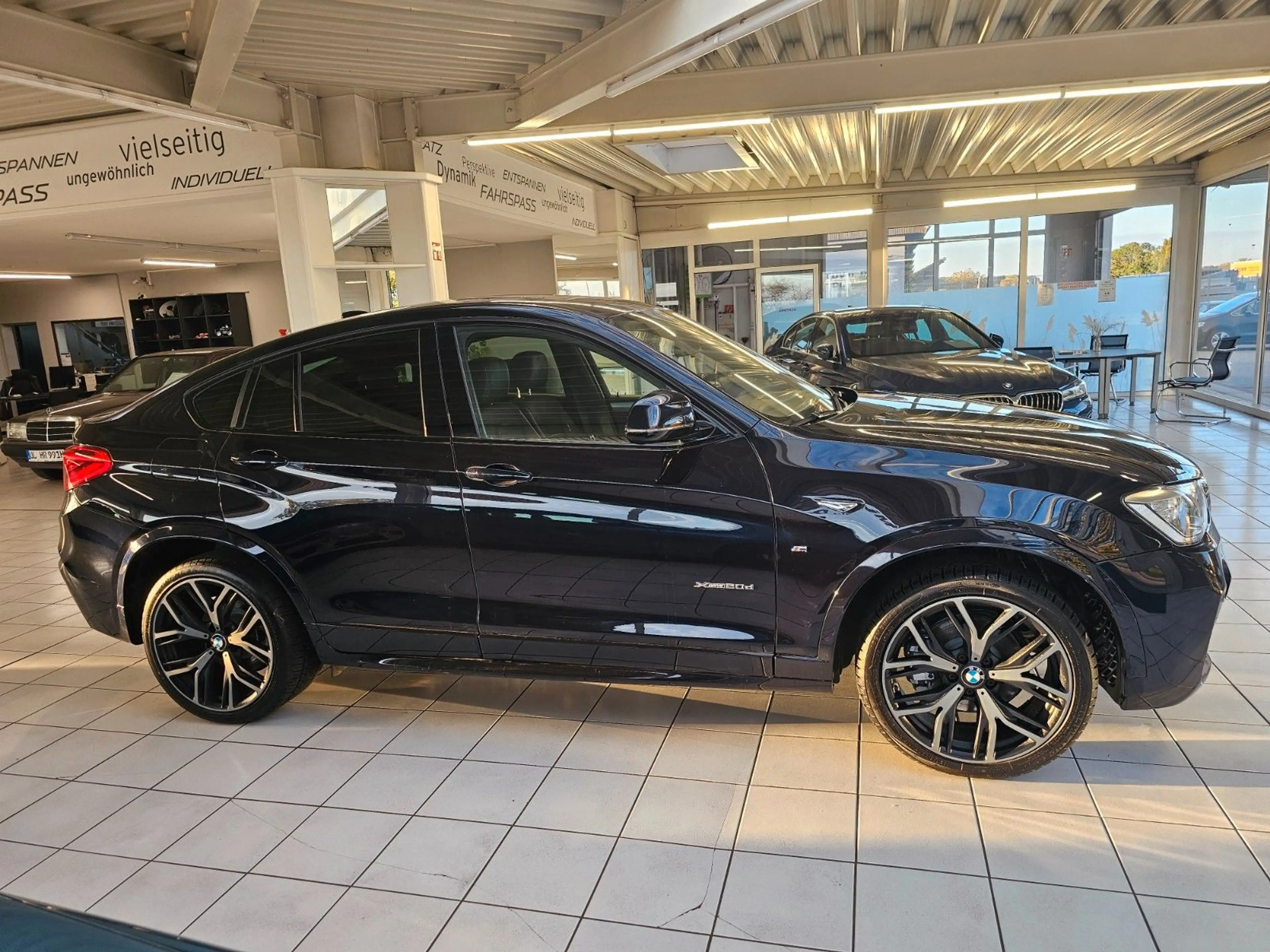 BMW X4 xDrive 20 d M Sport — photo 8