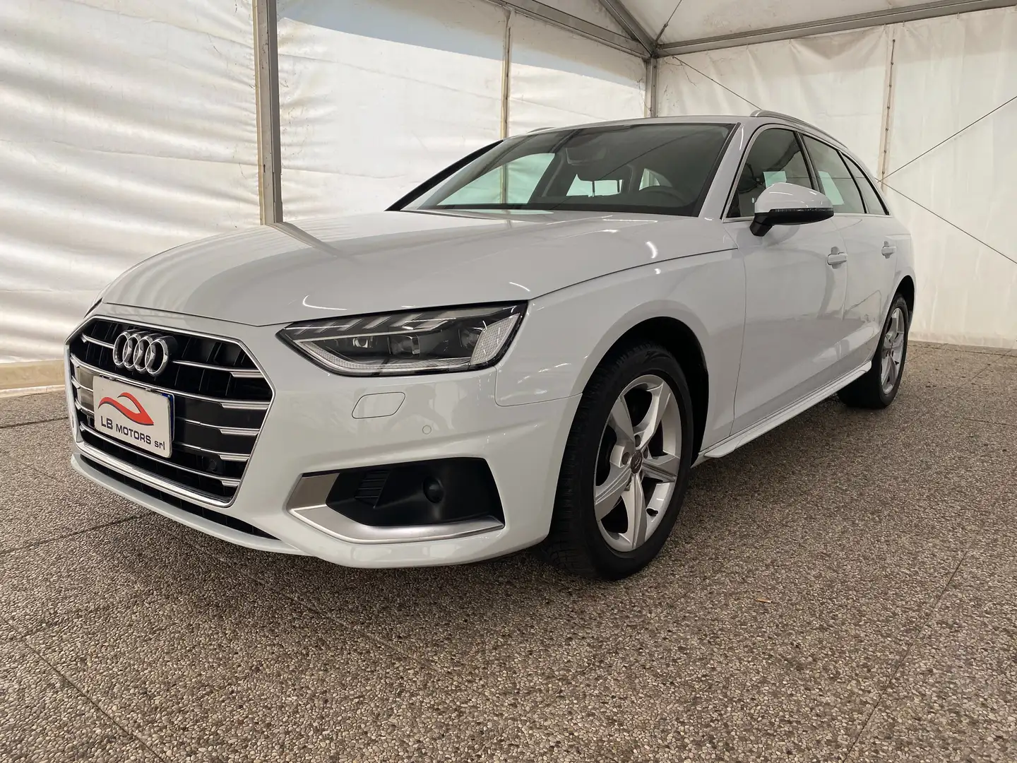 Audi A4 A4 Avant 35 2.0 tdi mhev BusinessAdvanced s-tronic Weiß - 1