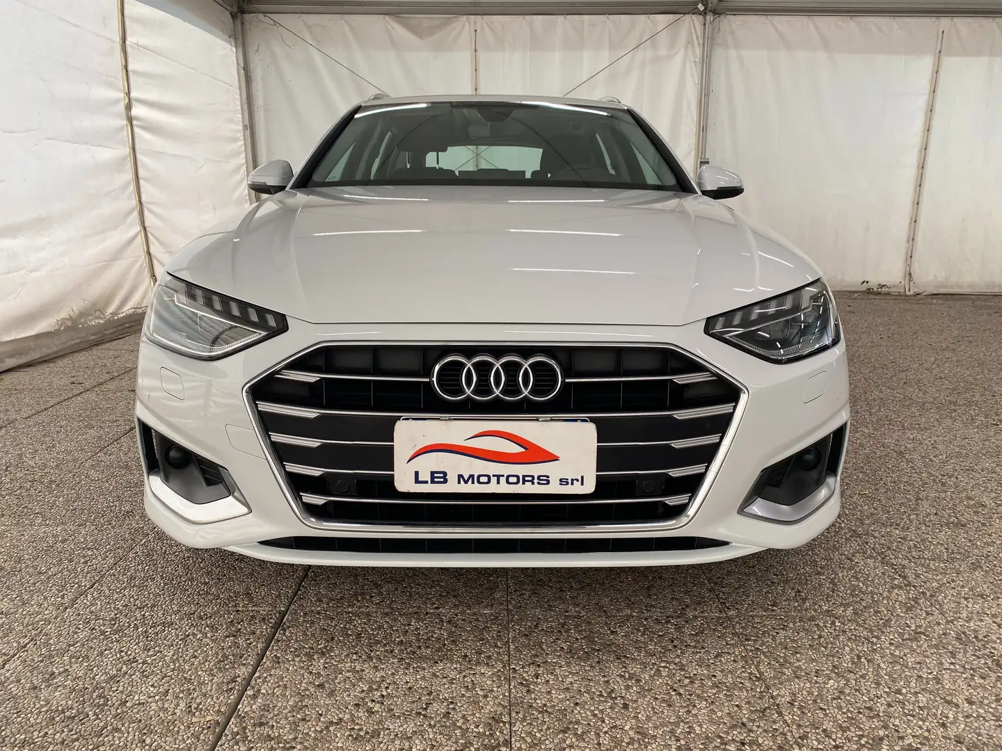 Audi A4 A4 Avant 35 2.0 tdi mhev BusinessAdvanced s-tronic Weiß - 2