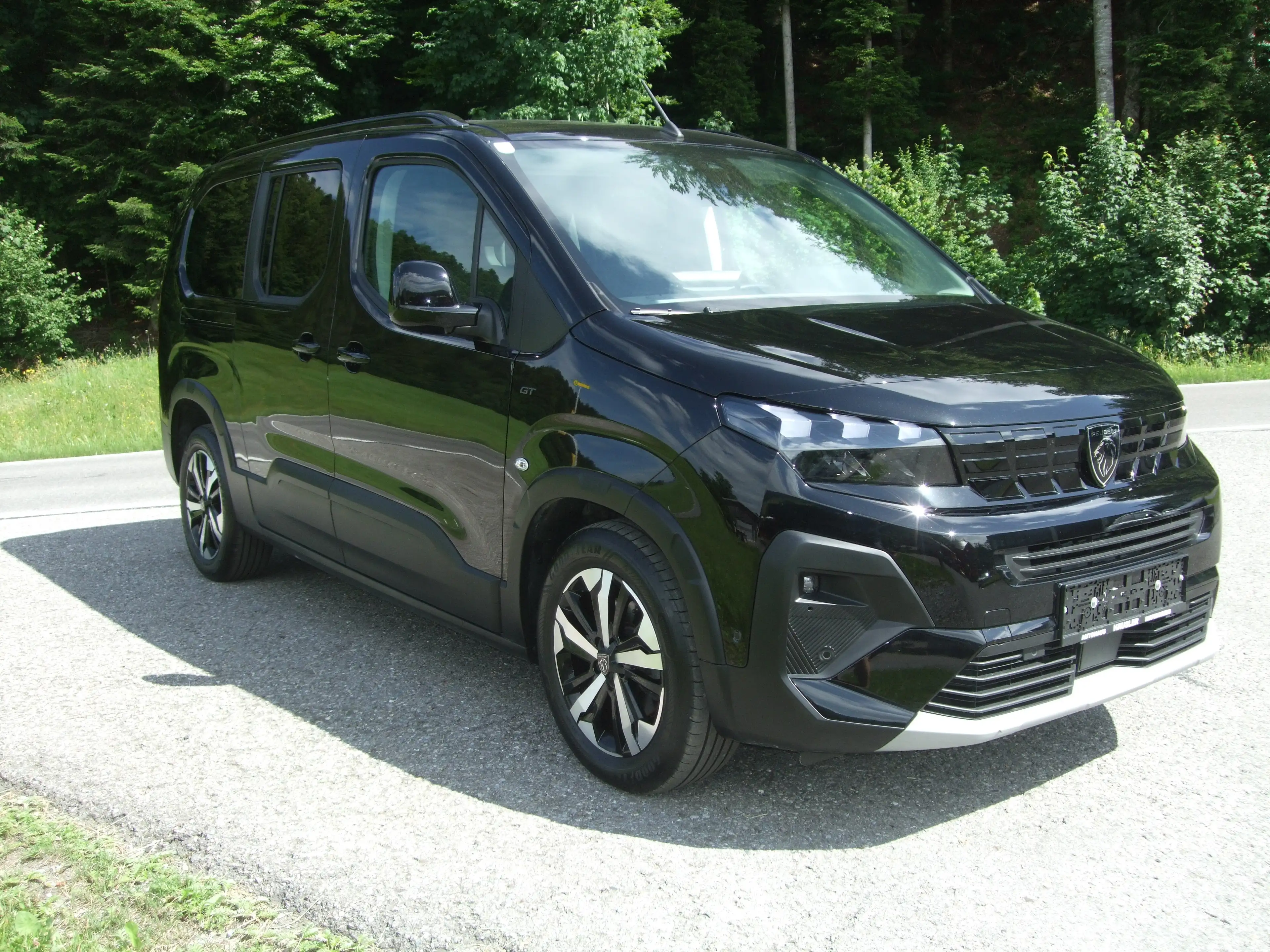 Peugeot Rifter GT Lang BHDi 130 EAT8 / 7 Sitze — photo 3