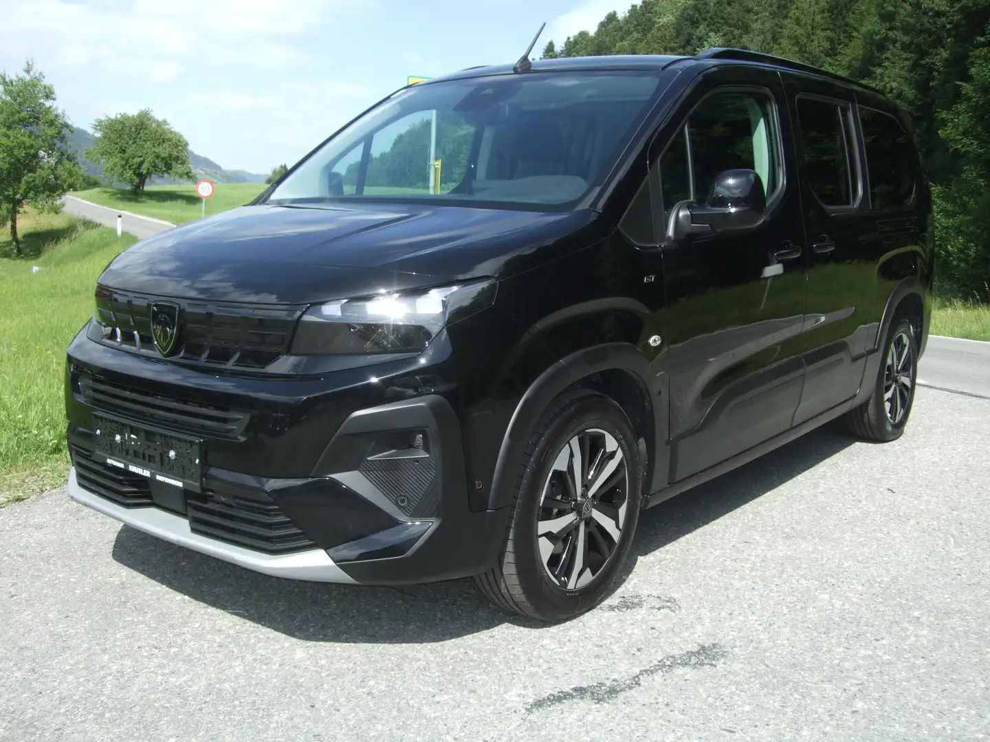 Peugeot Rifter GT Lang BHDi 130 EAT8 / 7 Sitze Schwarz - 1