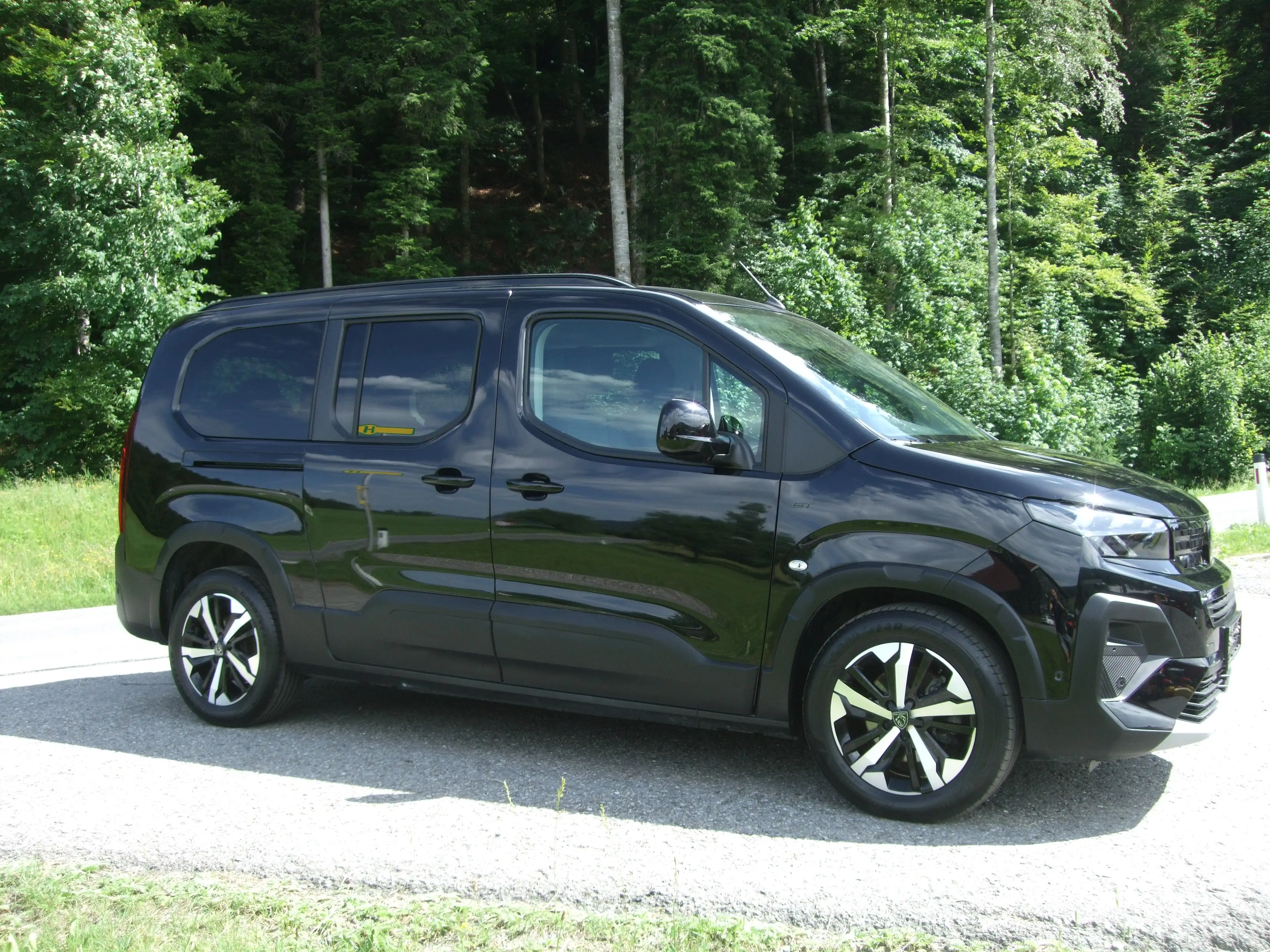 Peugeot Rifter GT Lang BHDi 130 EAT8 / 7 Sitze — photo 4