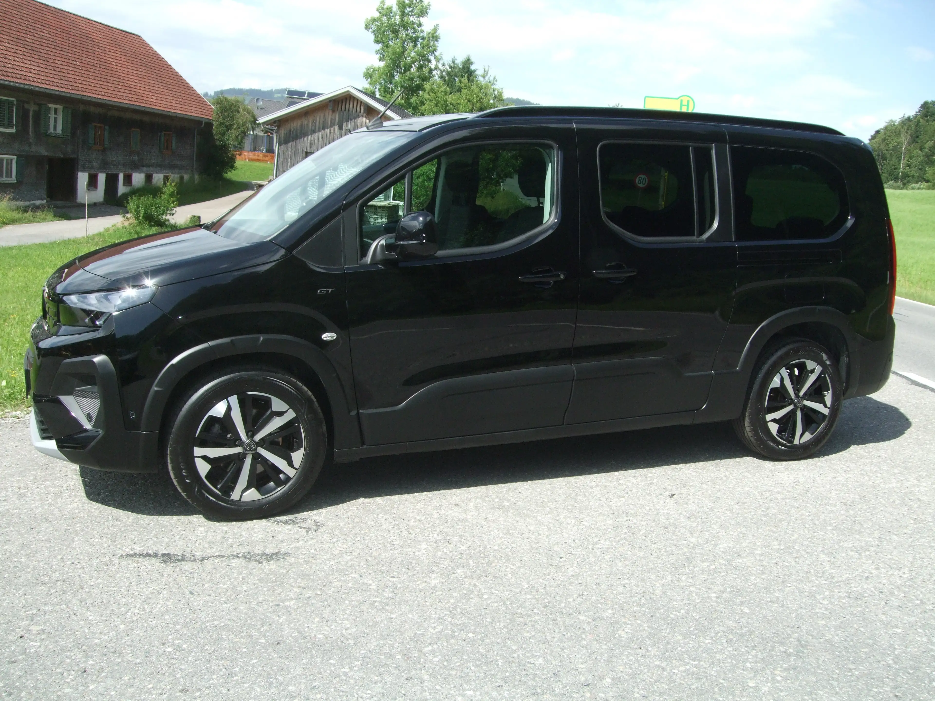 Peugeot Rifter GT Lang BHDi 130 EAT8 / 7 Sitze — photo 8
