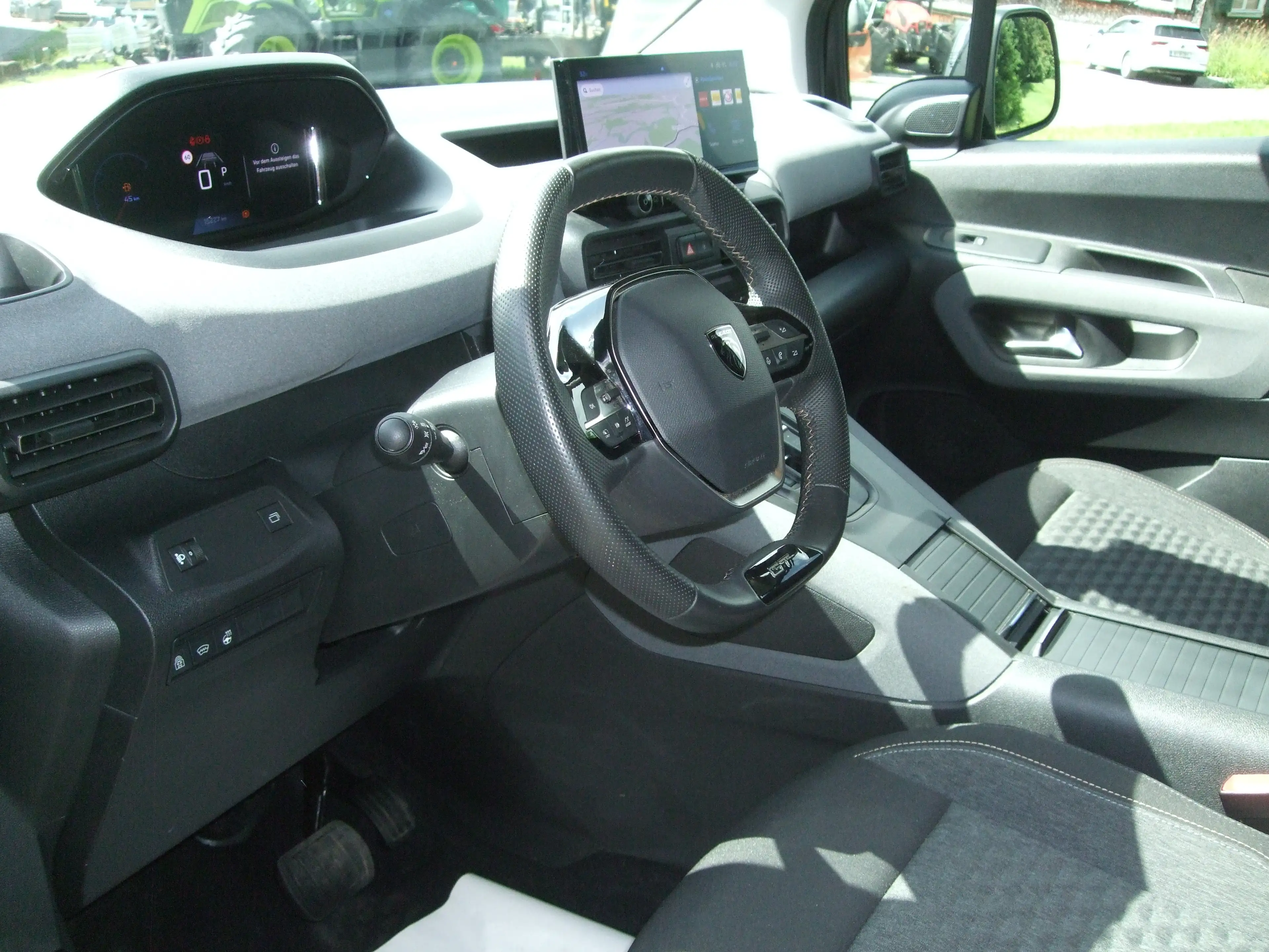 Peugeot Rifter GT Lang BHDi 130 EAT8 / 7 Sitze — photo 9