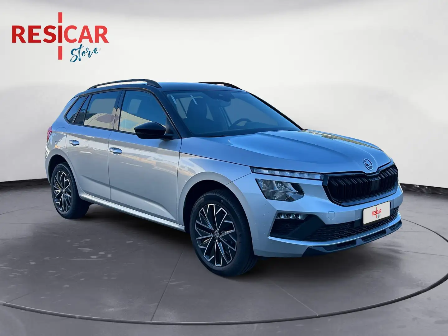 Skoda Kamiq 1.0 TSI Selection Argento - 1