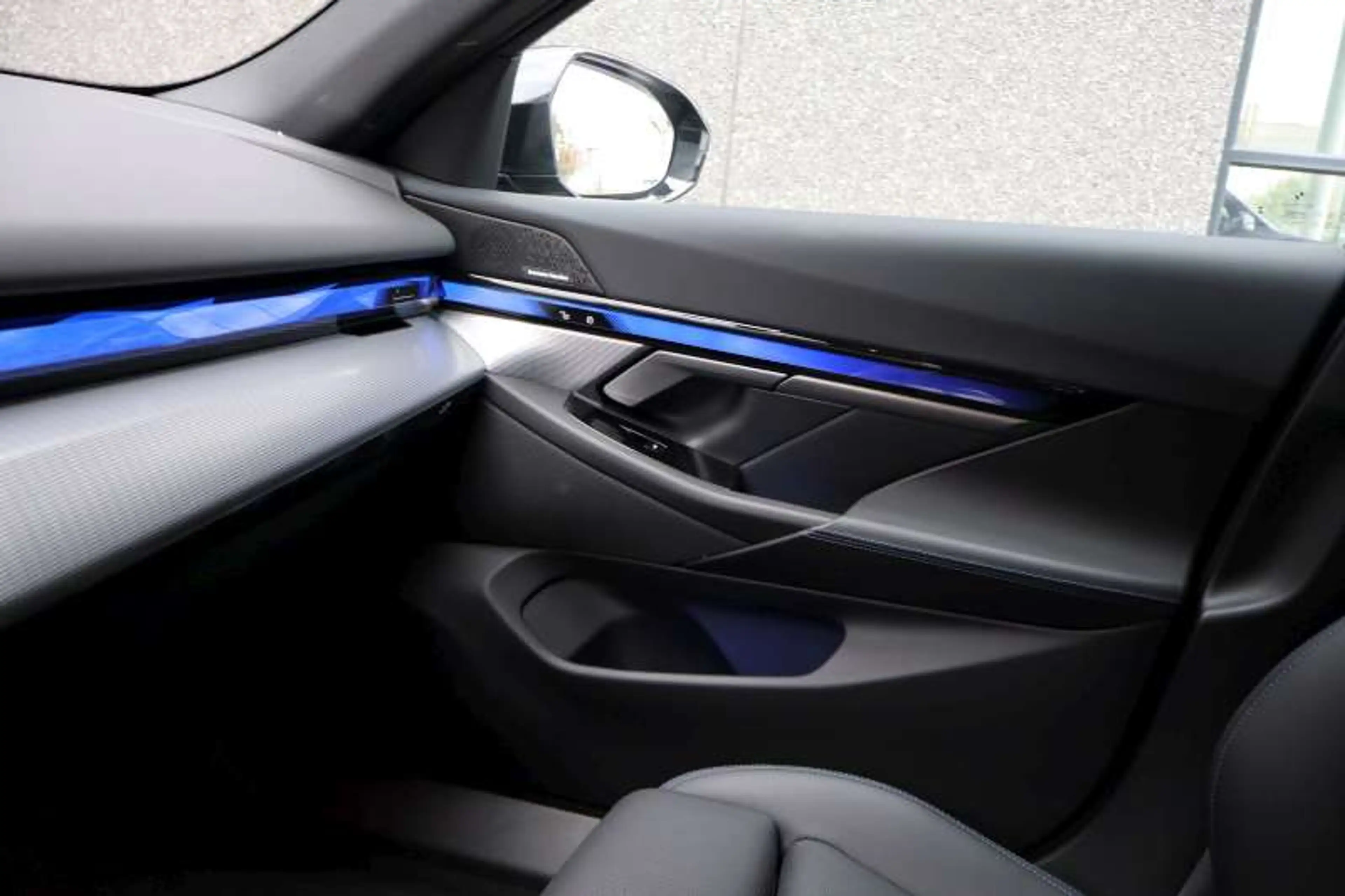 BMW 520 iA M-Sport Leder/KeyLess/MemorySeats/DrivingAssistantPlus/SurroundVieuw/HarmanKardon/21"M — photo 9