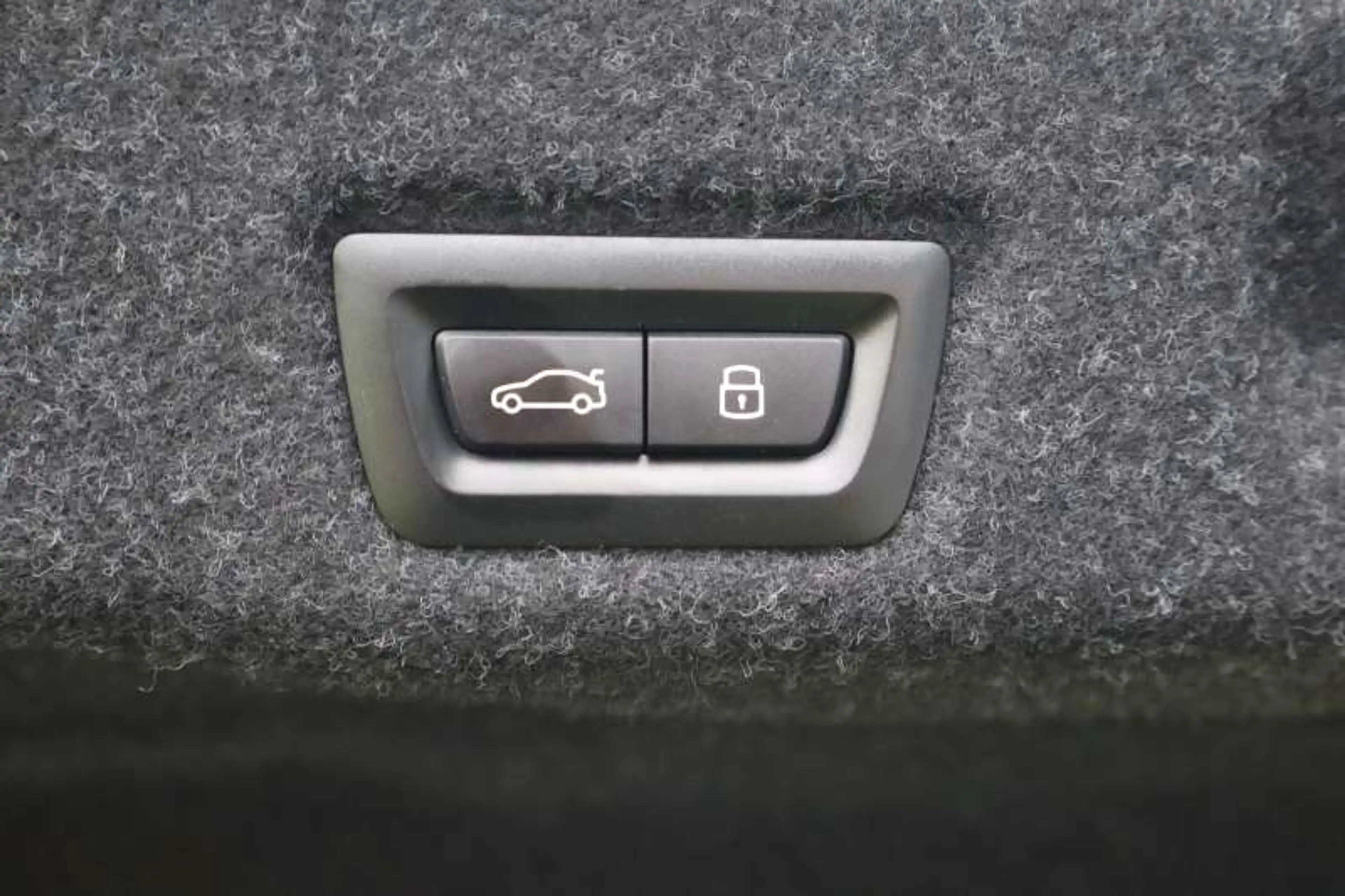 BMW 520 iA M-Sport Leder/KeyLess/MemorySeats/DrivingAssistantPlus/SurroundVieuw/HarmanKardon/21"M — photo 15
