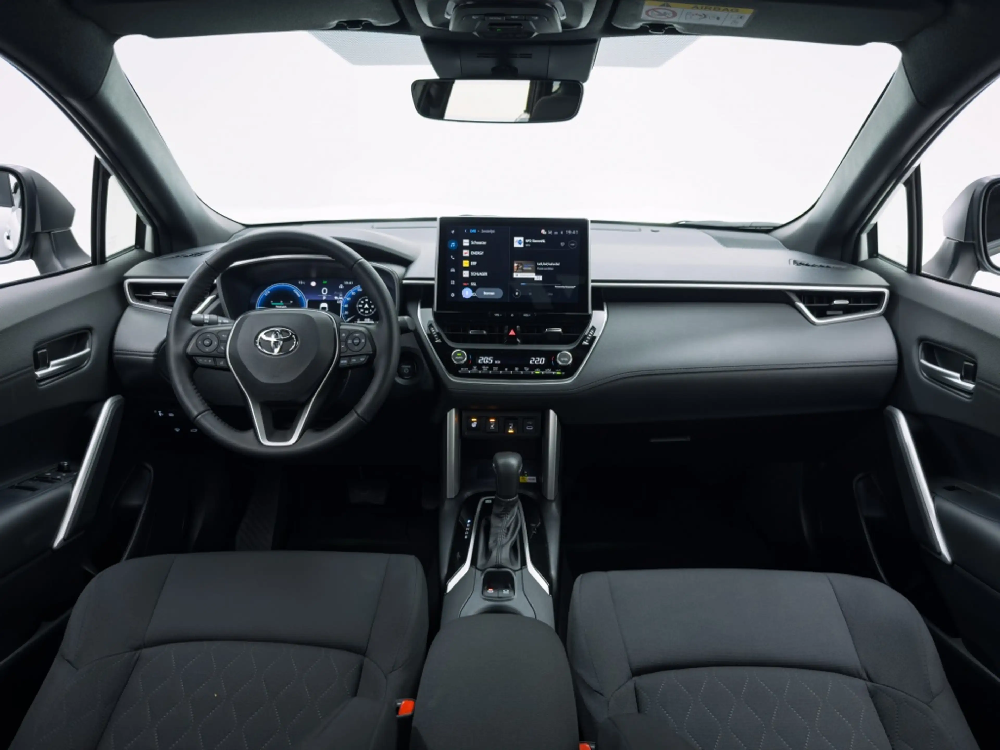 Toyota Corolla Cross Hybrid 140 Style | Private lease 659 pm — photo 14