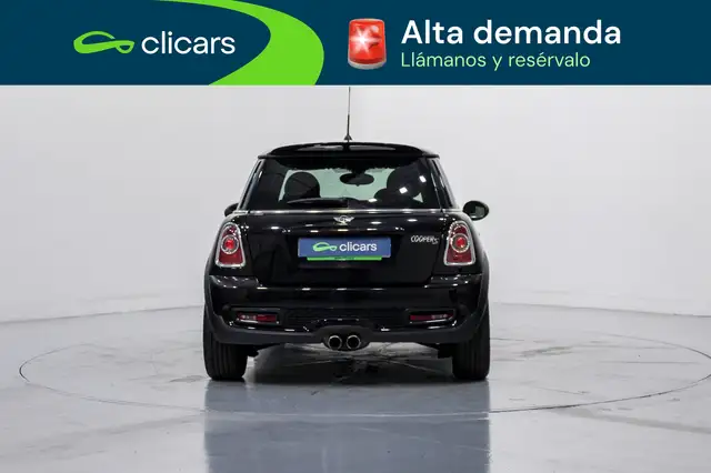 Mini Hatch view 4
