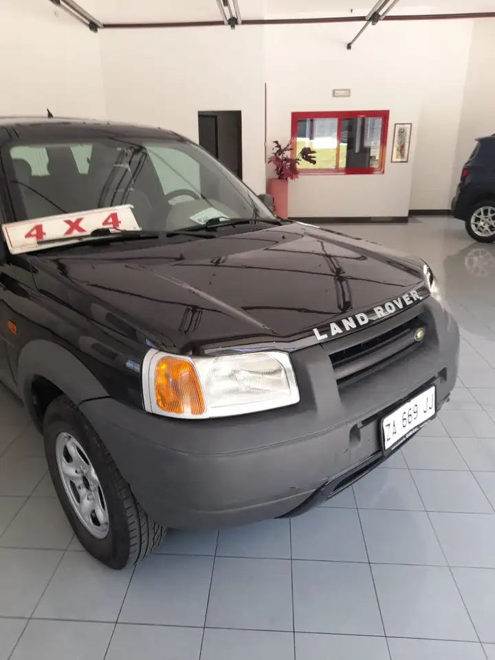 Land Rover Freelander 2.0 DI, foto 3
