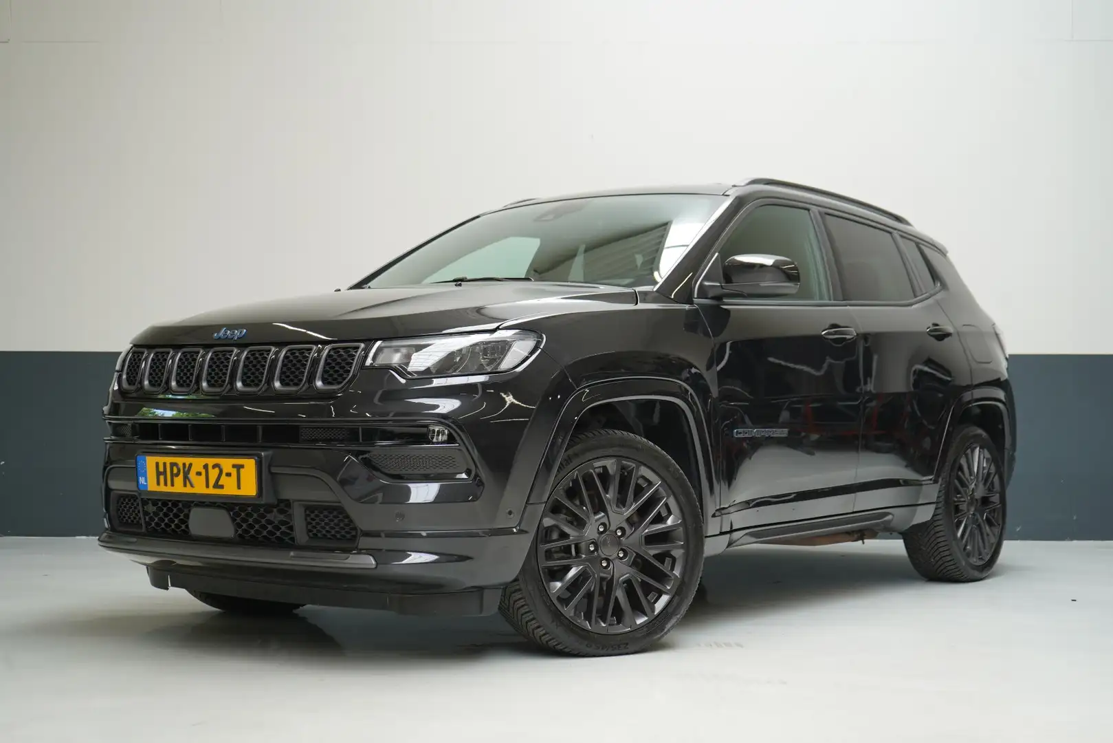 Jeep Compass 4xe 240 Plug-in Hybrid Electric S | Leder | Naviga Noir - 1