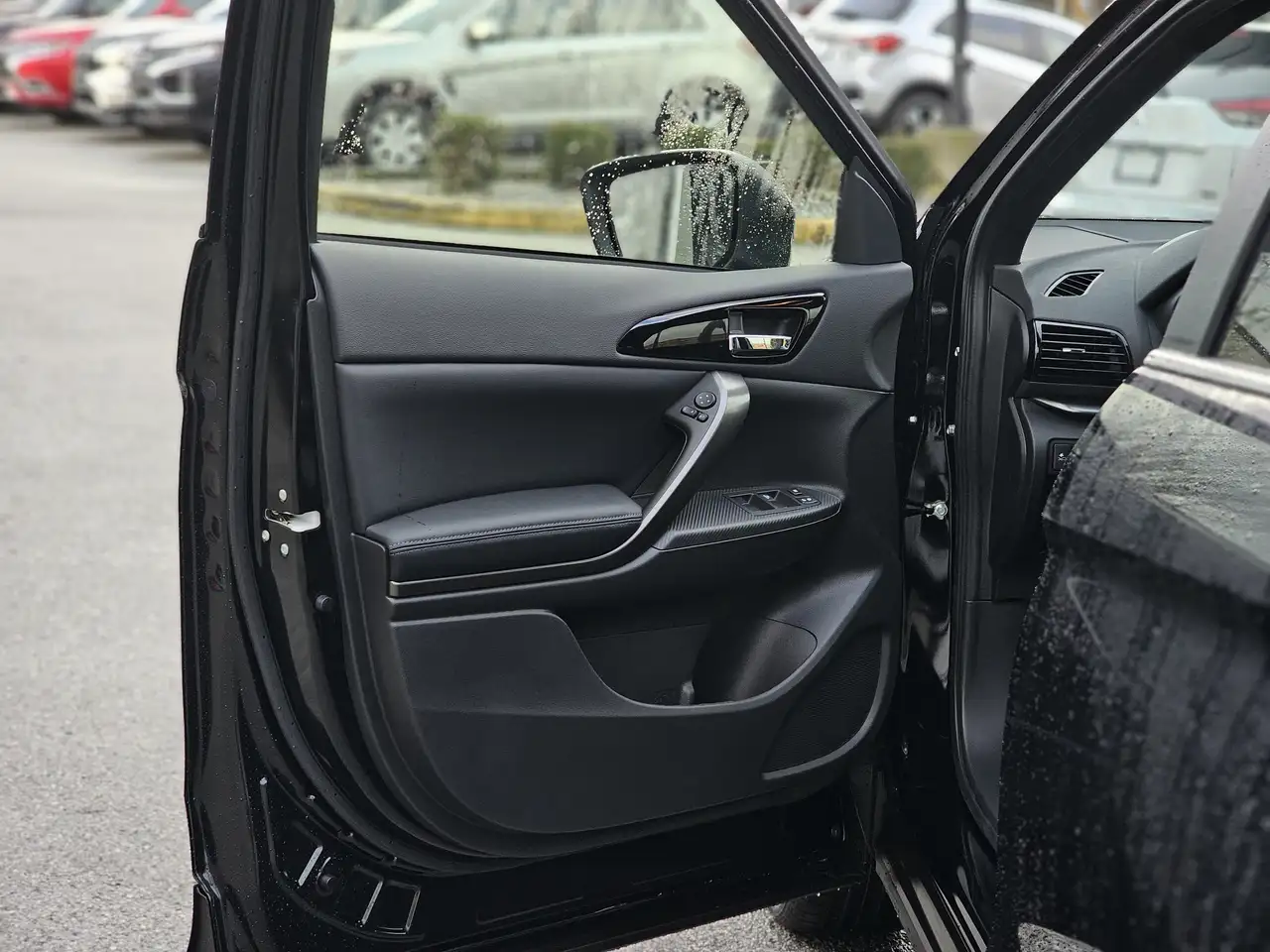 Mitsubishi Eclipse Cross fotografie Mitsubishi Eclipse Cross