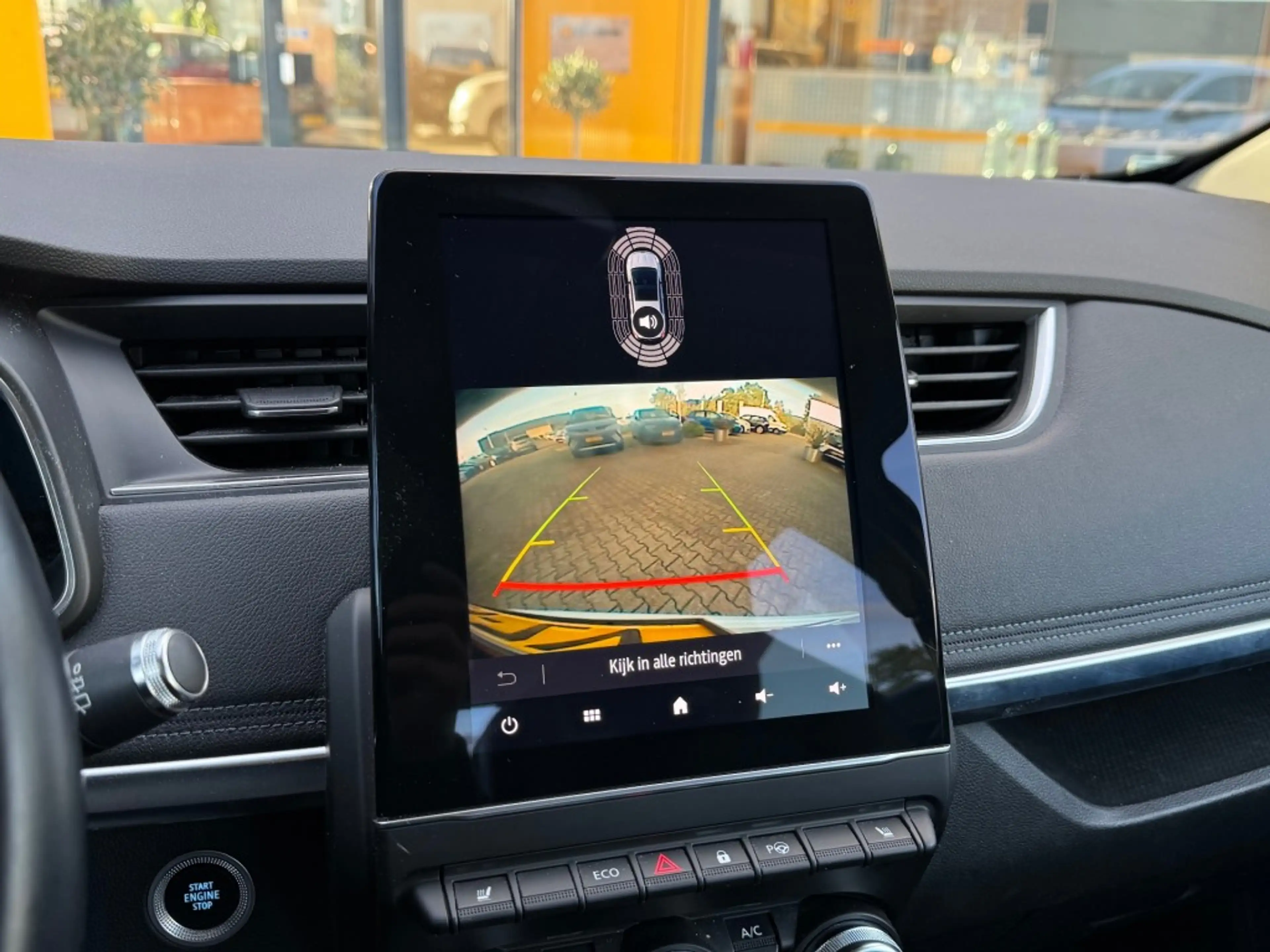 Renault ZOE R135 Edition One 52 kWh — photo 15