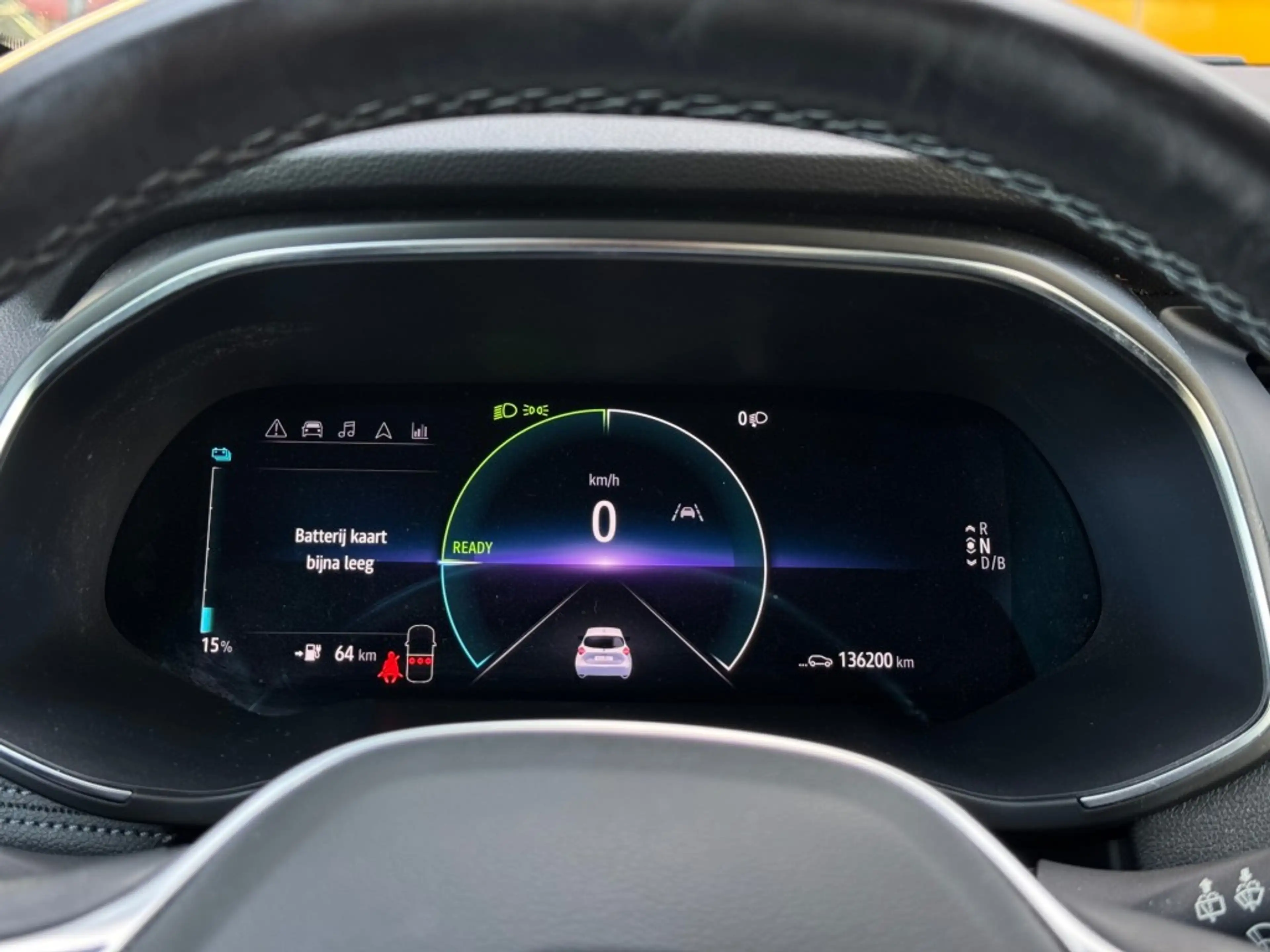 Renault ZOE R135 Edition One 52 kWh — photo 8