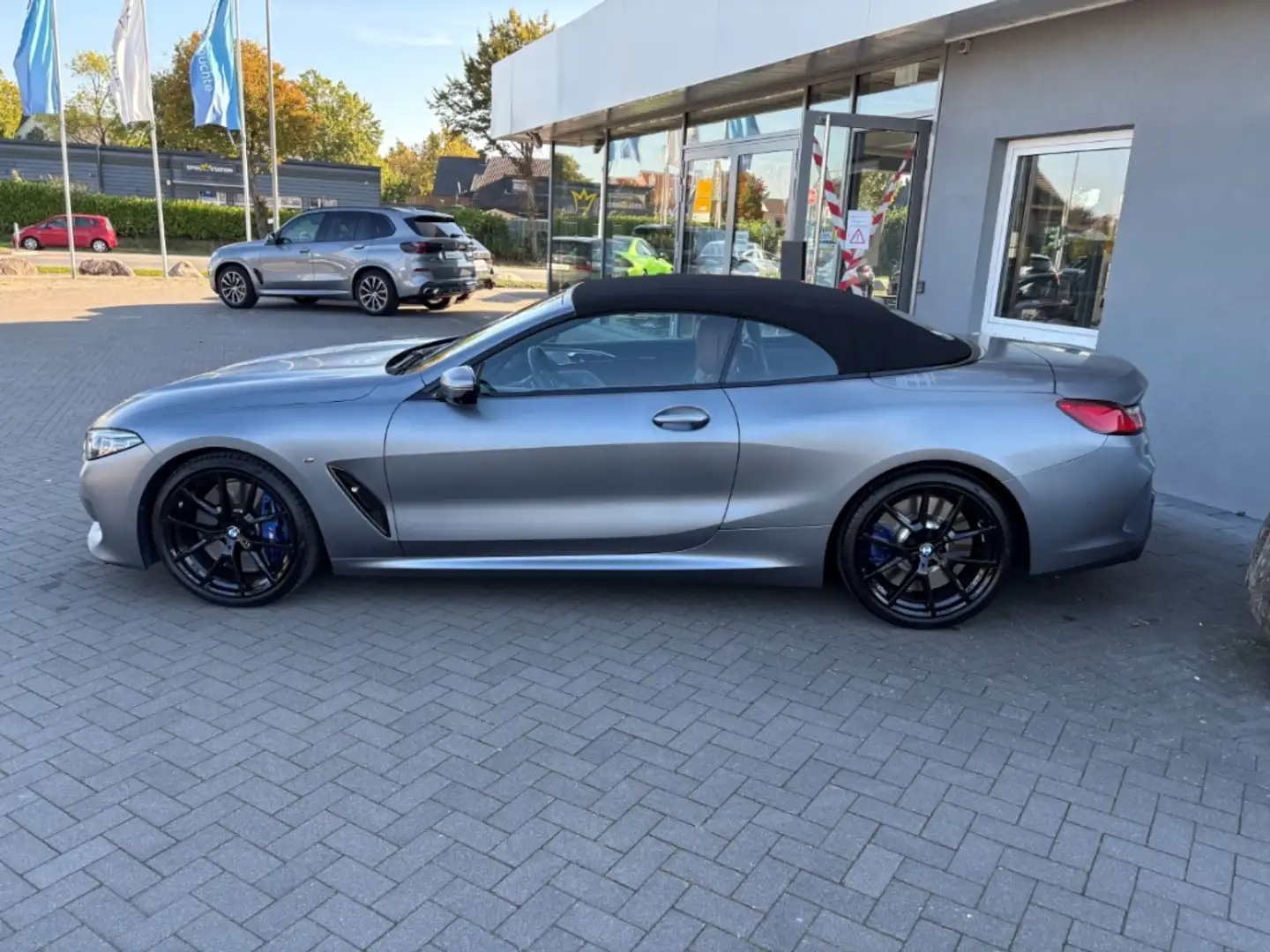BMW M850 i xDrive Cabrio Laser 360° Soft-Close Blau - 2