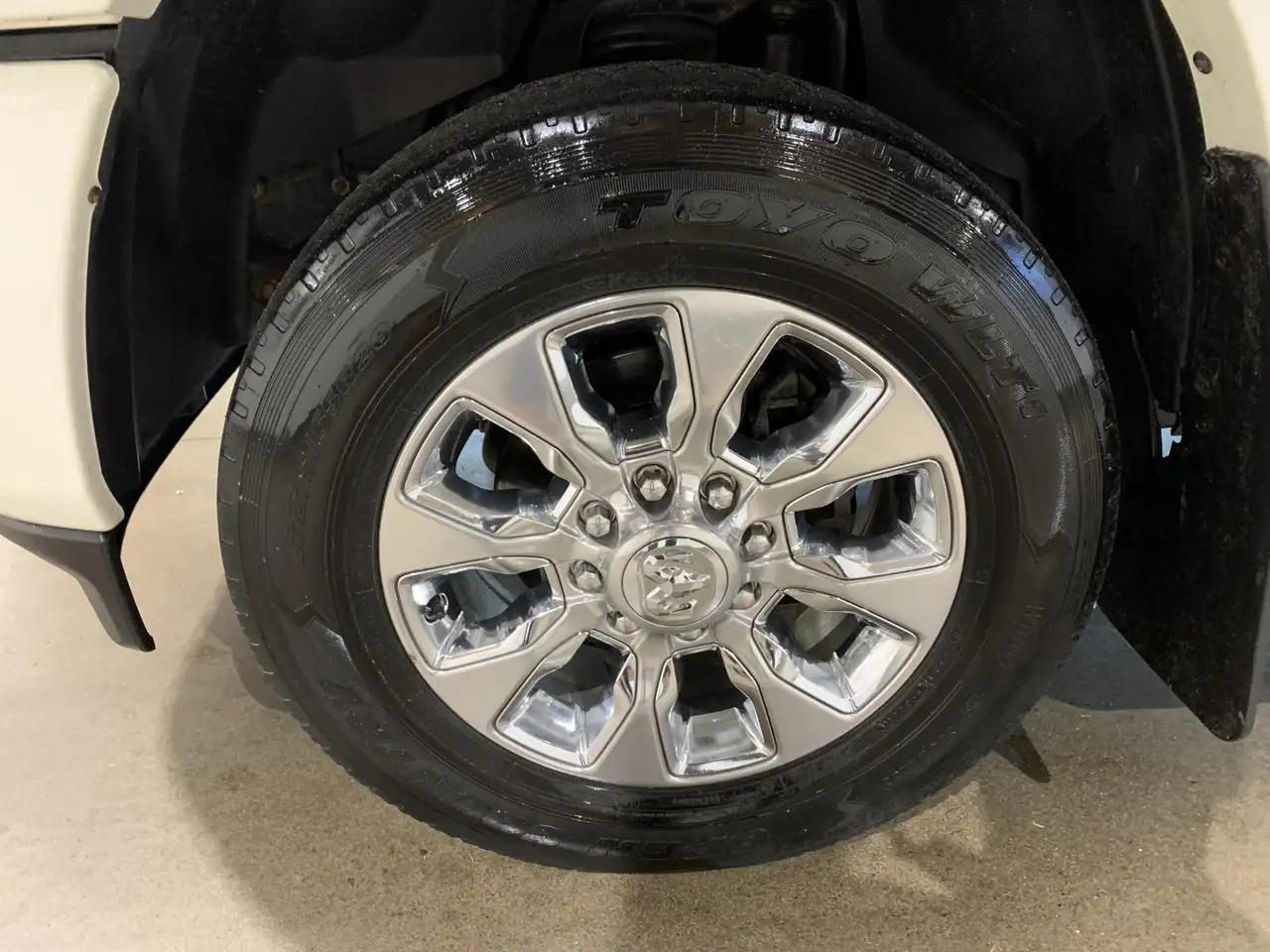 RAM 2500 снимка RAM 2500