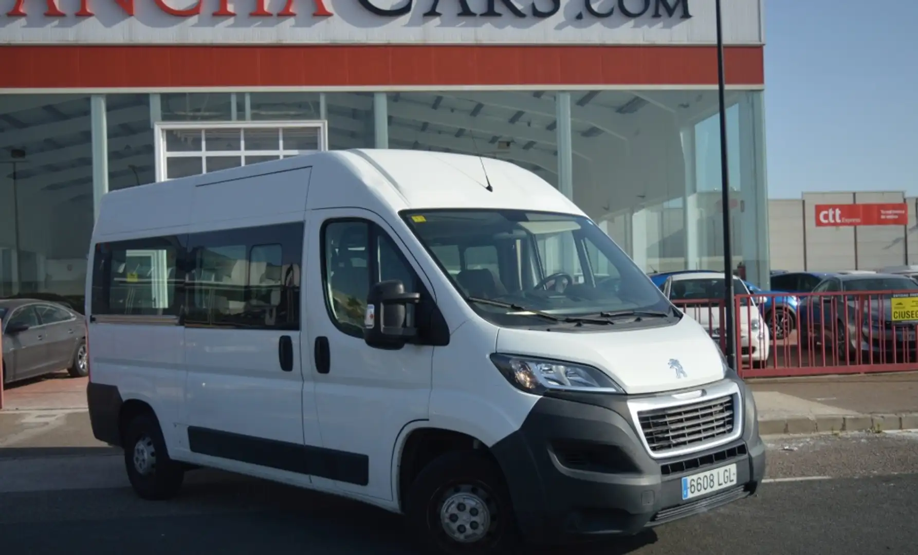 Peugeot Boxer Combi 2.2BlueHDI 333 L2H2 140 Wit - 2