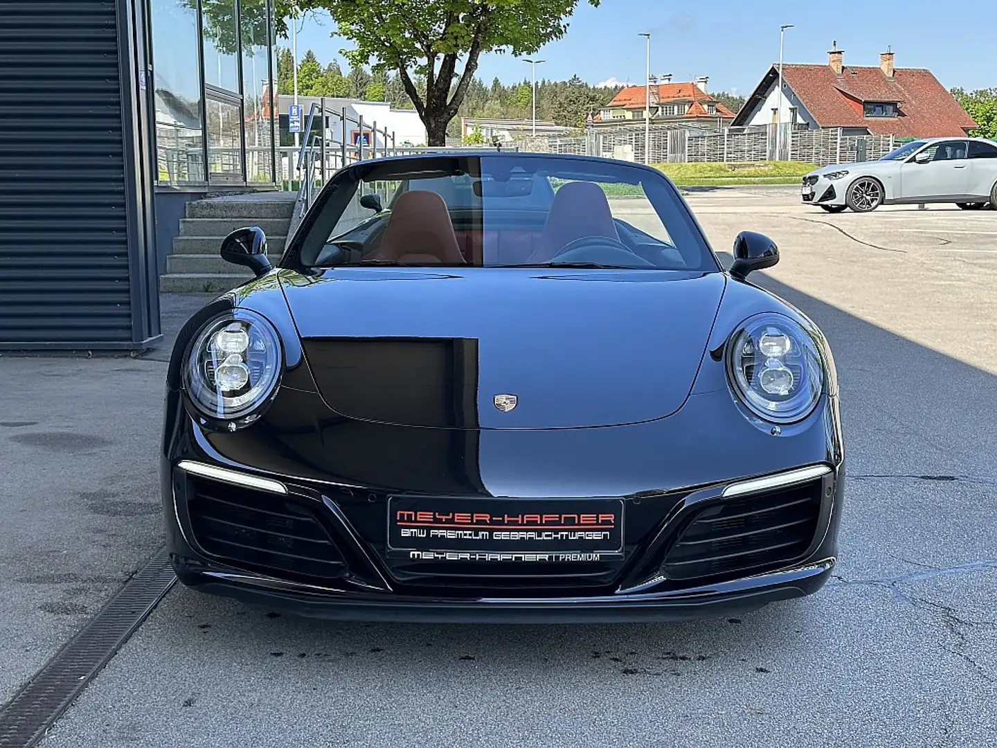Porsche 911 Carrera 4 Cabrio PDK / Approved / LED / RFK / S... Schwarz - 2