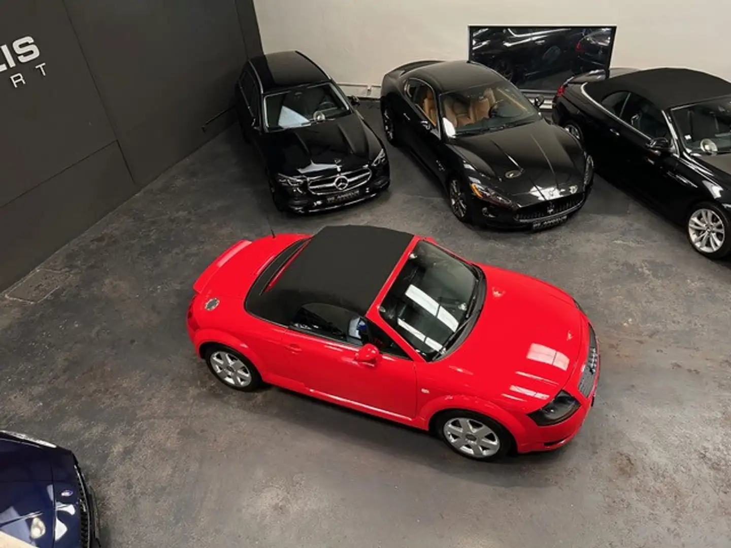Audi 80 TT ROADSTER 1.8 180 Червоний - 2