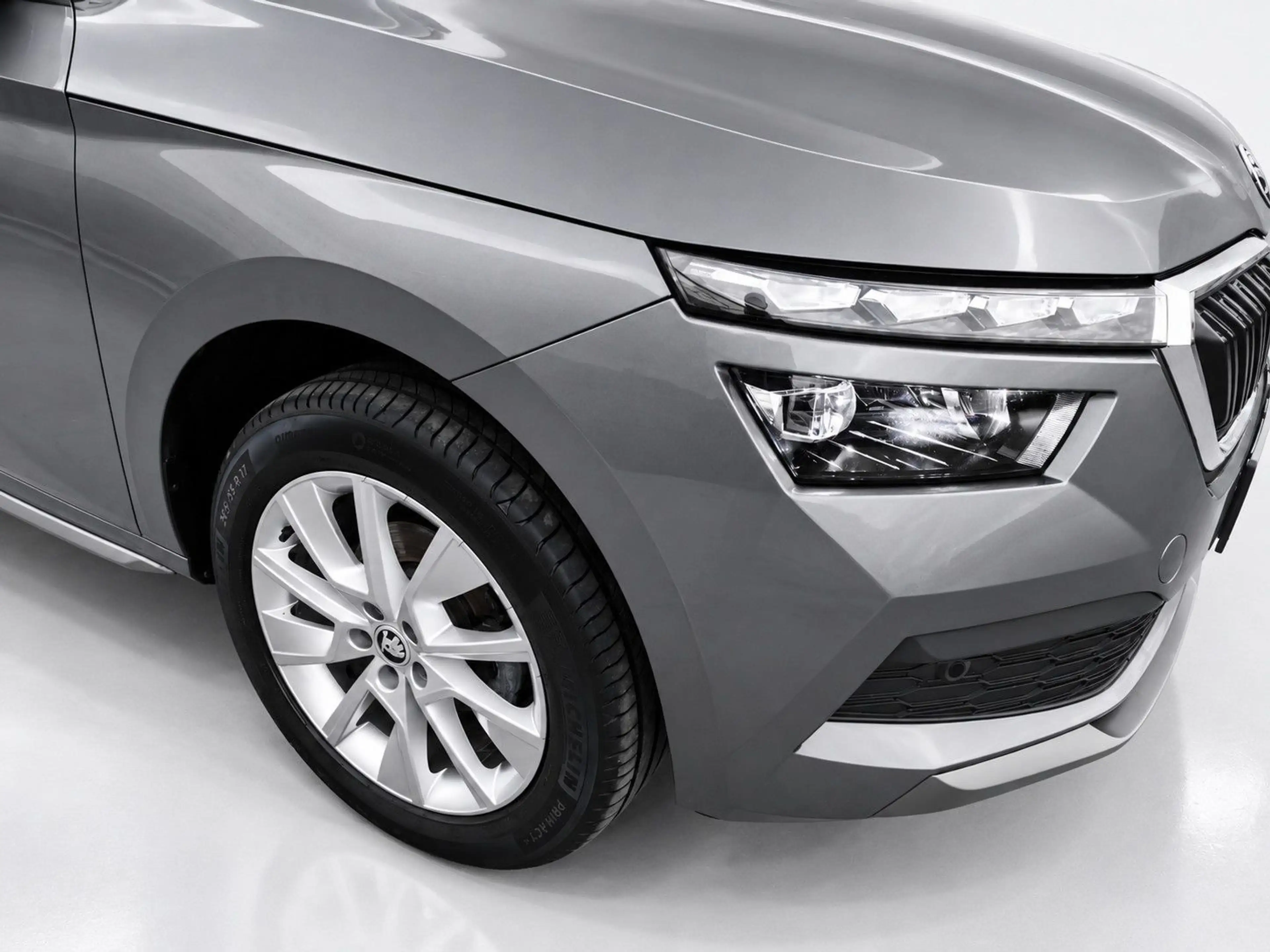 Skoda Kamiq 110 PS DSG AHK Style Navi-App SHZ ACC — photo 7