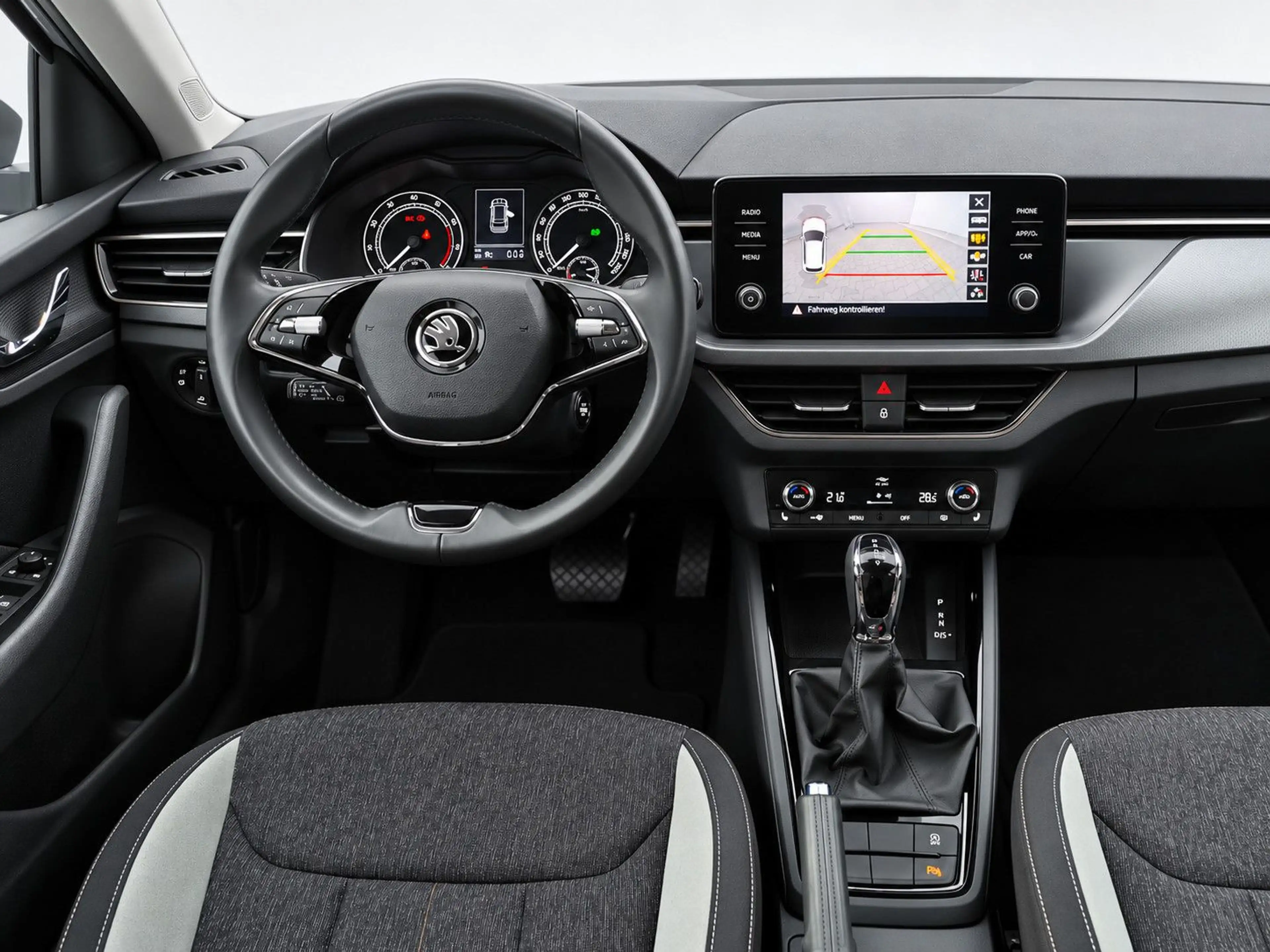 Skoda Kamiq 110 PS DSG AHK Style Navi-App SHZ ACC — photo 13