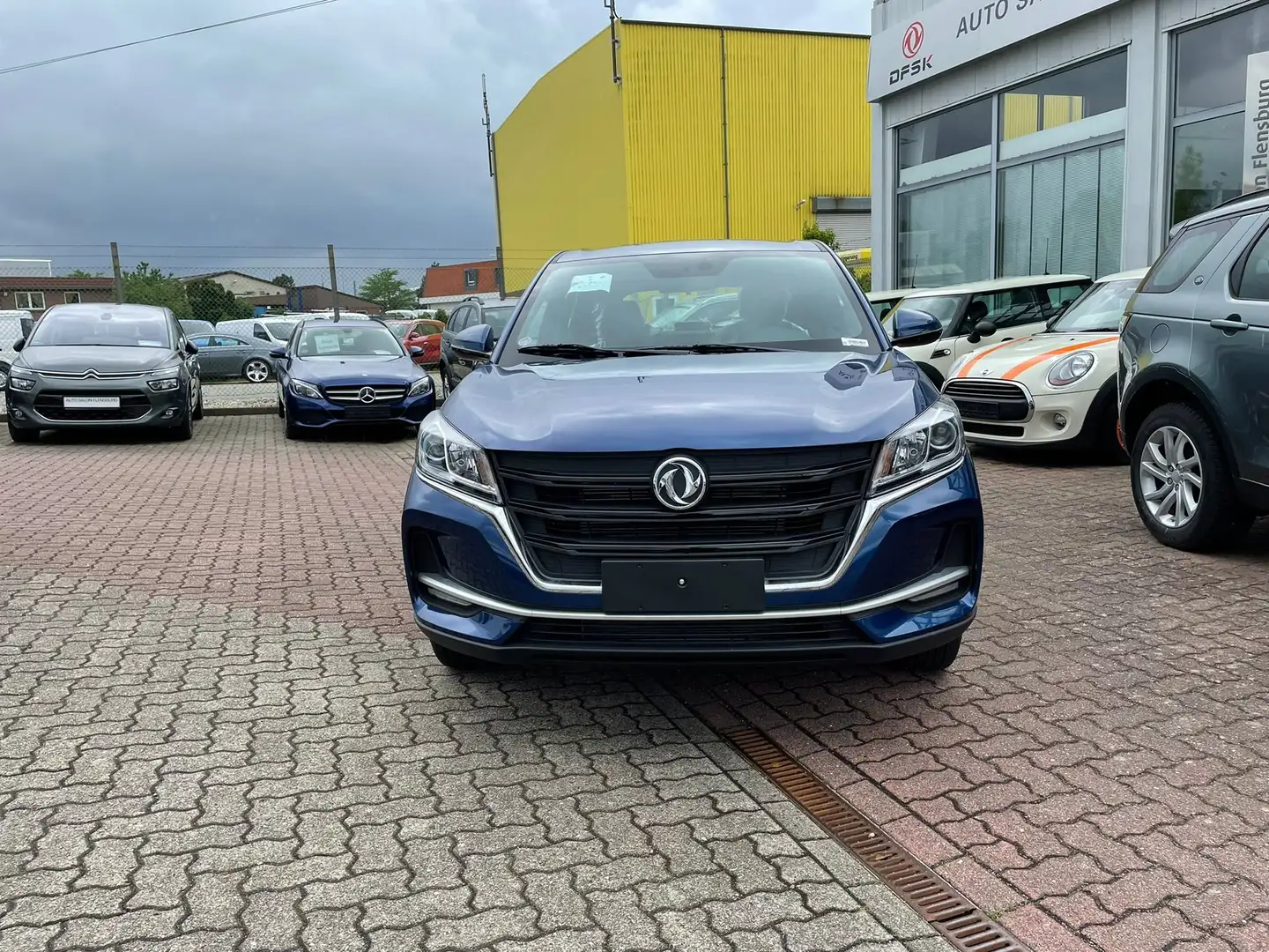 DFSK Fengon 500*Neues Model*TOP PREIS*Klima*Leder*Navi* Modrá - 2