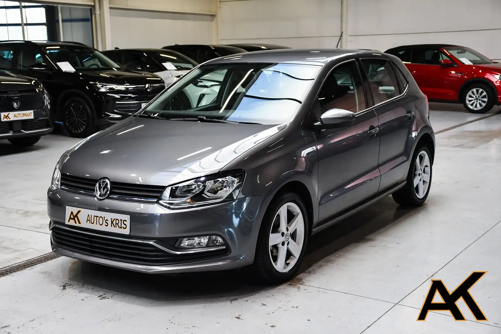 Volkswagen Polo Polo 1.0i Comfortline - BLUETOOTH / PDC / AIRCO Grijs - 1