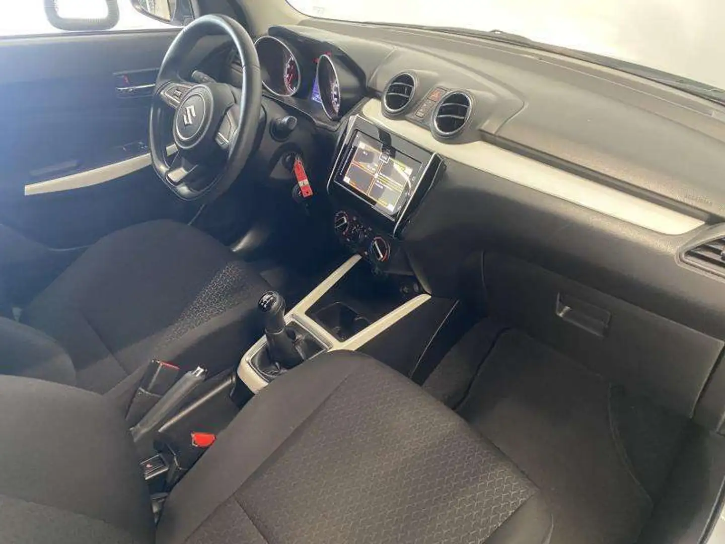 Suzuki Swift CAMERA Blanc - 2