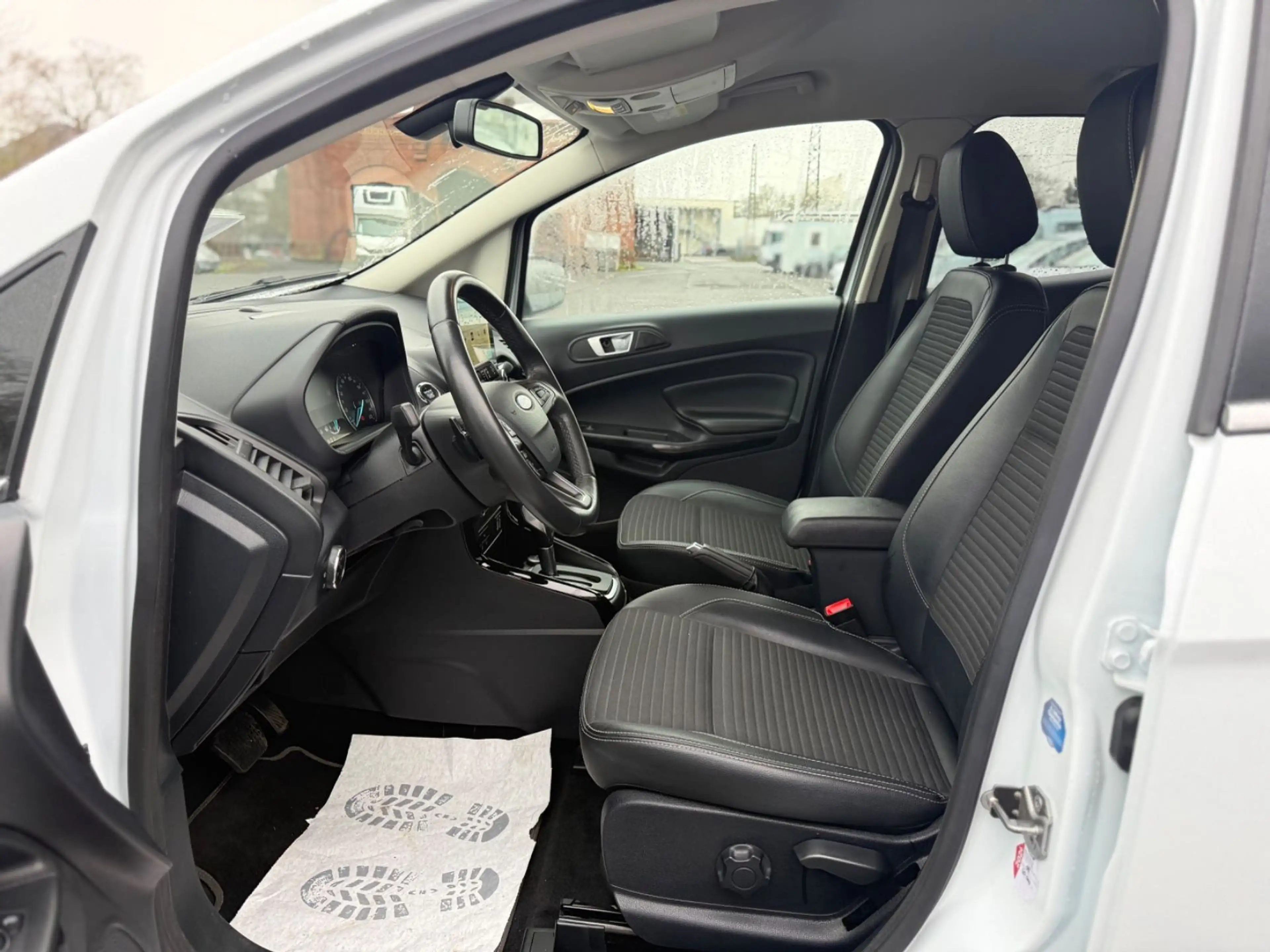 Ford EcoSport Titanium! Kamera! Automatik! — photo 10