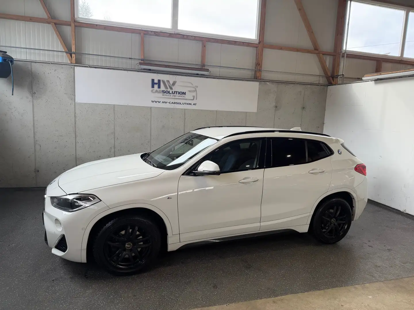BMW X2 sDrive 18 d M Sport Weiß - 2