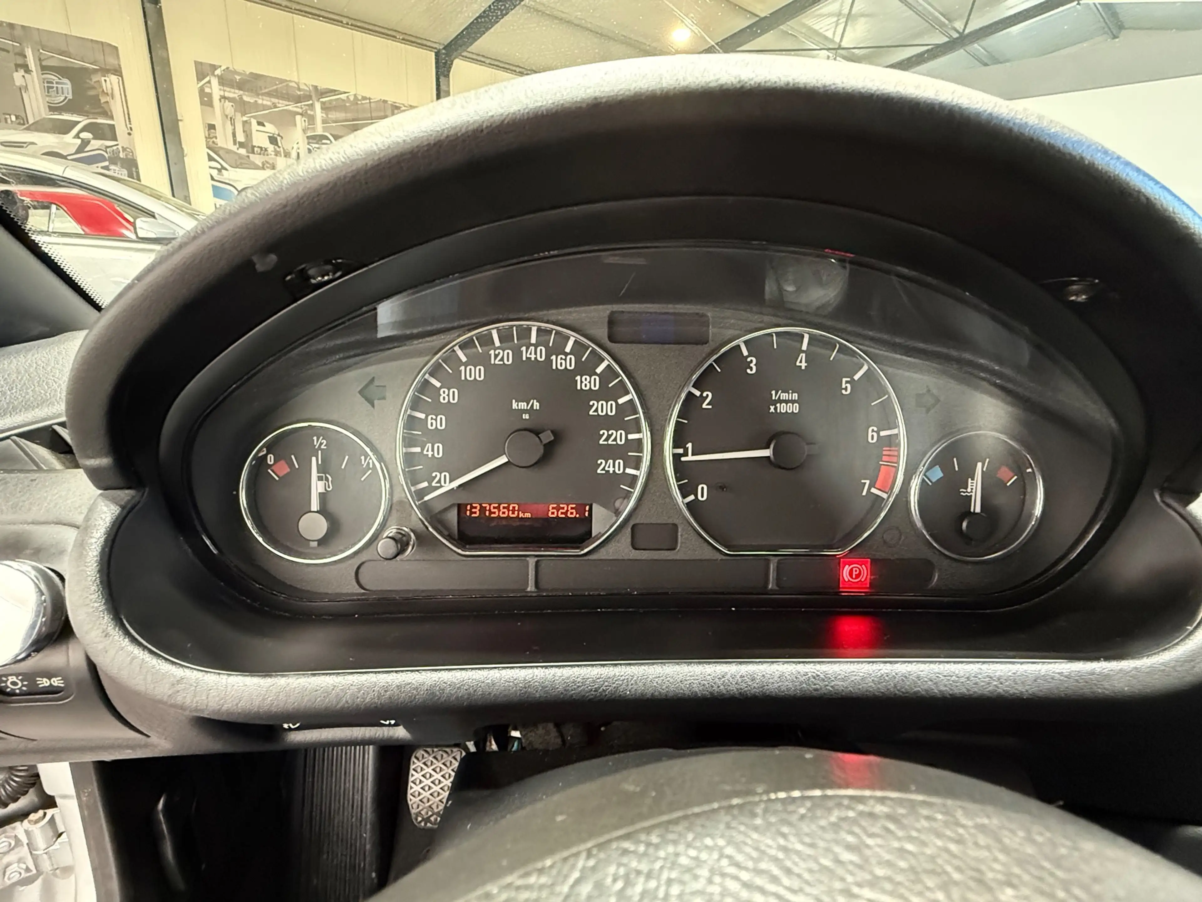 BMW Z3 Roadster 1.9i S — photo 8