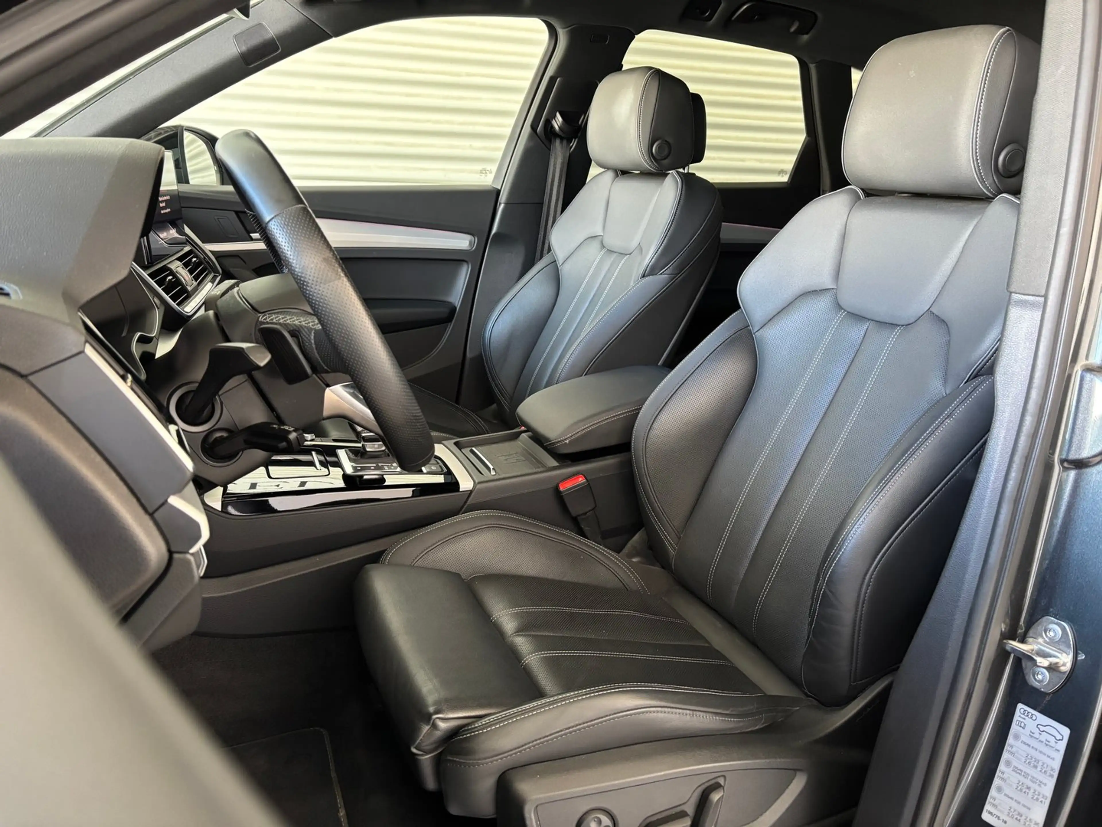 Audi SQ5 TDI quattro — photo 6