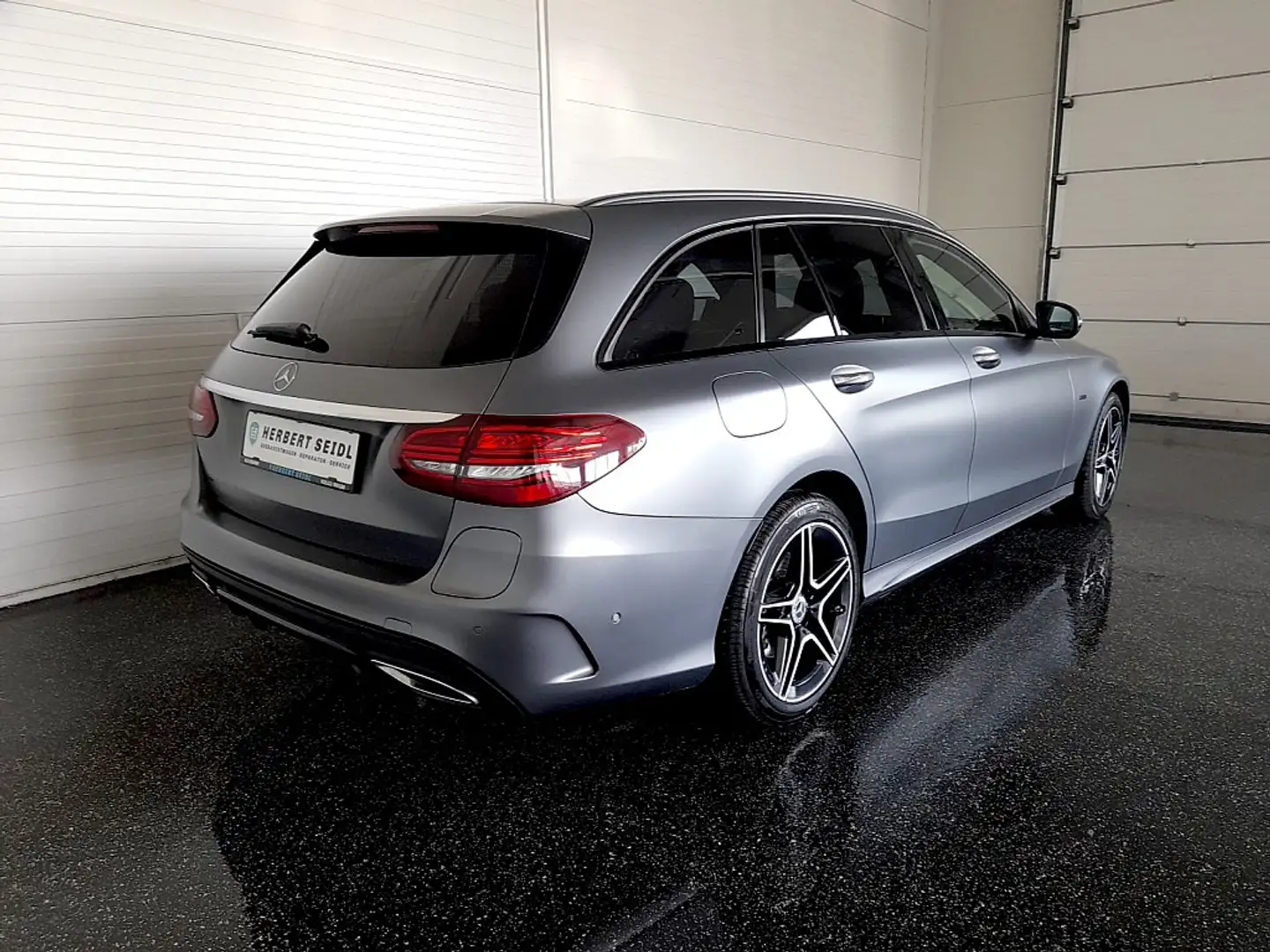 Mercedes-Benz C 300 de AMG LINE NIGHT PHEV T Aut. *LED / AGILITY CO... Grau - 2
