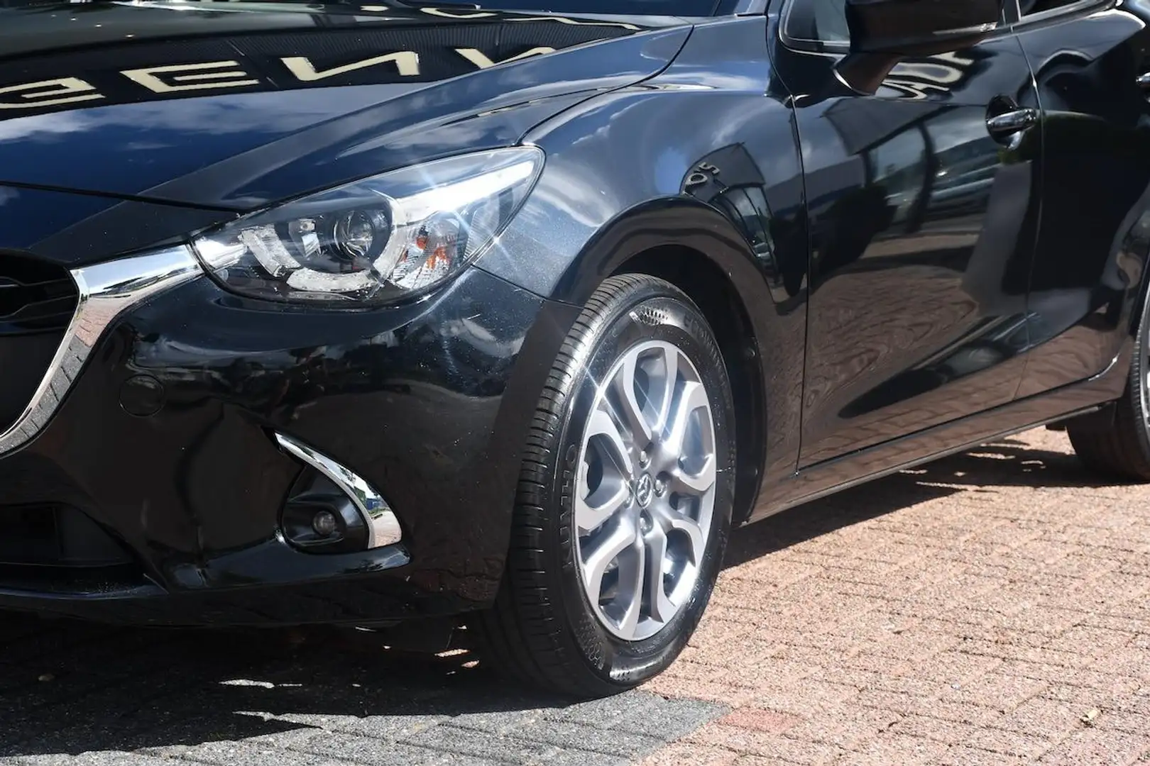 Mazda 2 1.5 Skyactiv-G GT-Luxury AUT|NAVI|Cruise|CAM|Leder Noir - 2
